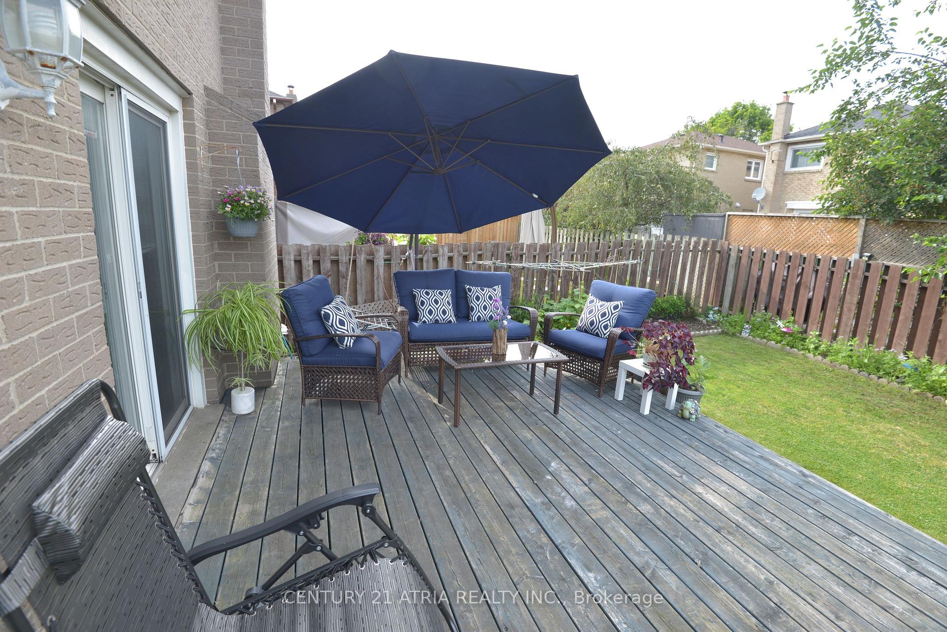 Photo 30 of 31 Carnelly Crescent, Ajax, Central West — HOMEH