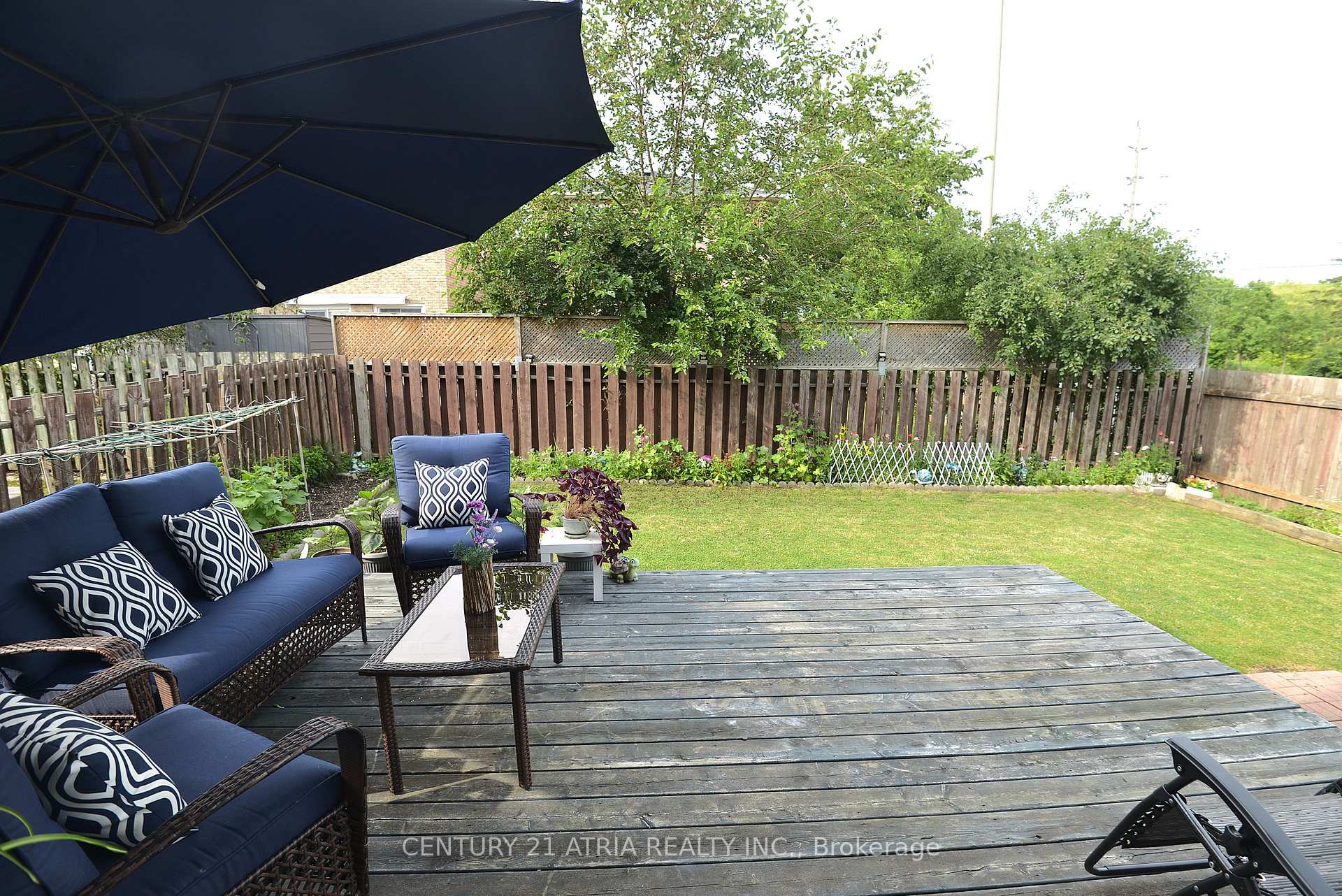 Photo 32 of 31 Carnelly Crescent, Ajax, Central West — HOMEH