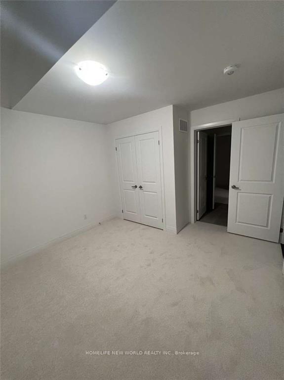 Photo 12 of 83 Kentledge Avenue, East Gwillimbury, Holland Landing — HOMEH