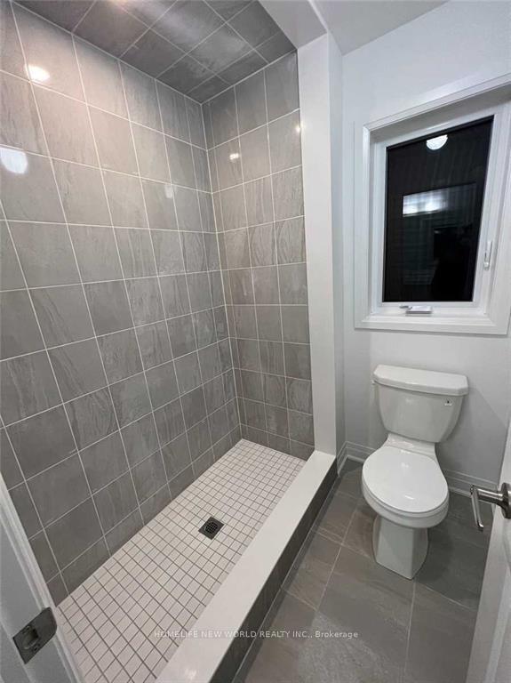Photo 14 of 83 Kentledge Avenue, East Gwillimbury, Holland Landing — HOMEH