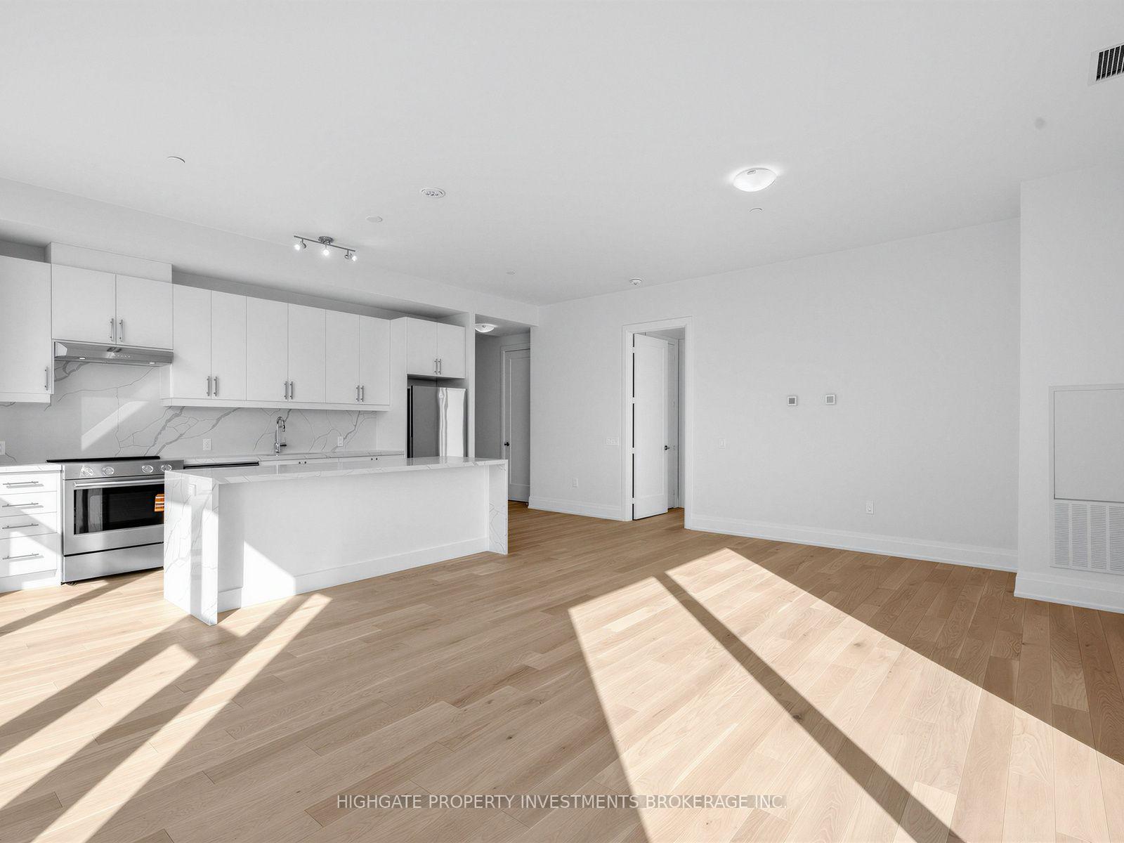 Photo 19 of Unit PH 102, 27 Korda Gate, Vaughan, Vellore Village — HOMEH