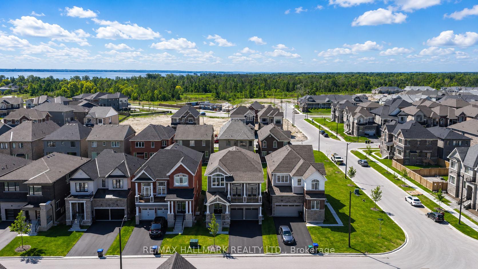 Photo 44 of 633 Mika Street, Innisfil, Rural Innisfil — HOMEH