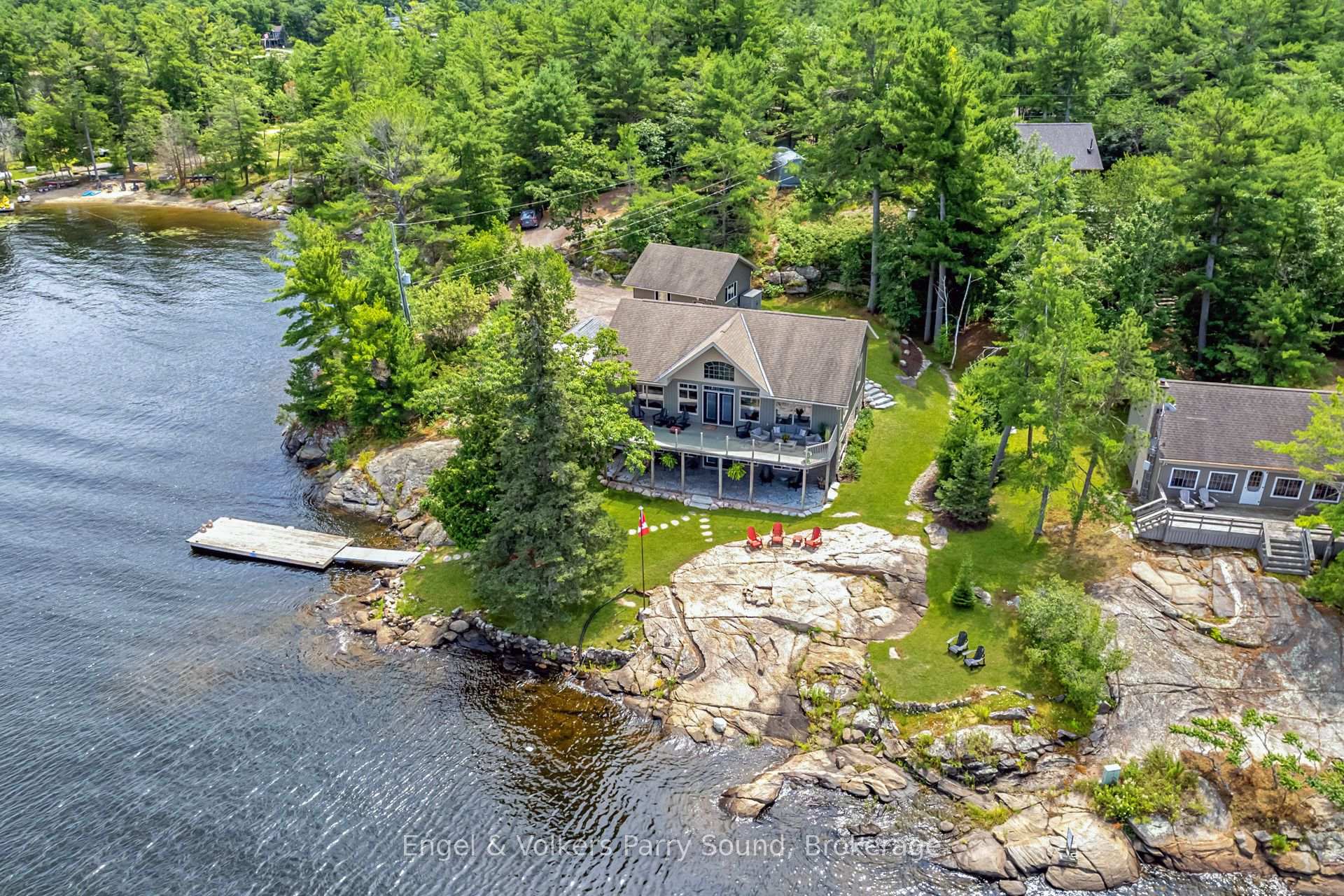 Photo 2 of 247 South Shore Road, The Archipelago, Archipelago North — HOMEH