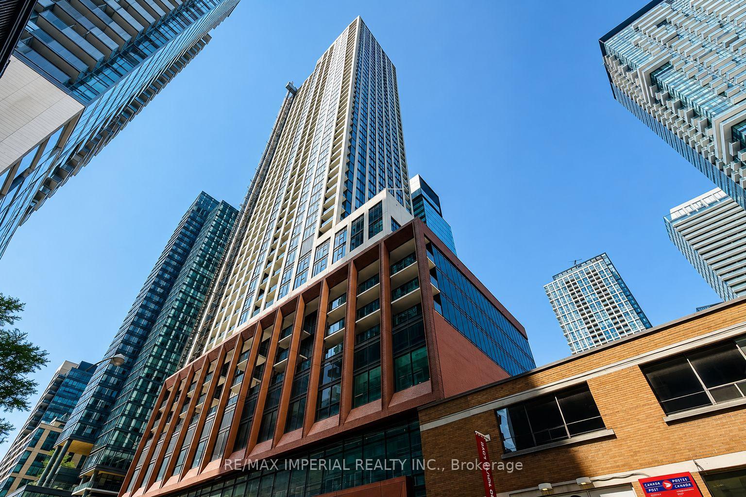 Photo 1 of Unit 1716, 400 King Street W, Toronto, Waterfront Communities — HOMEH