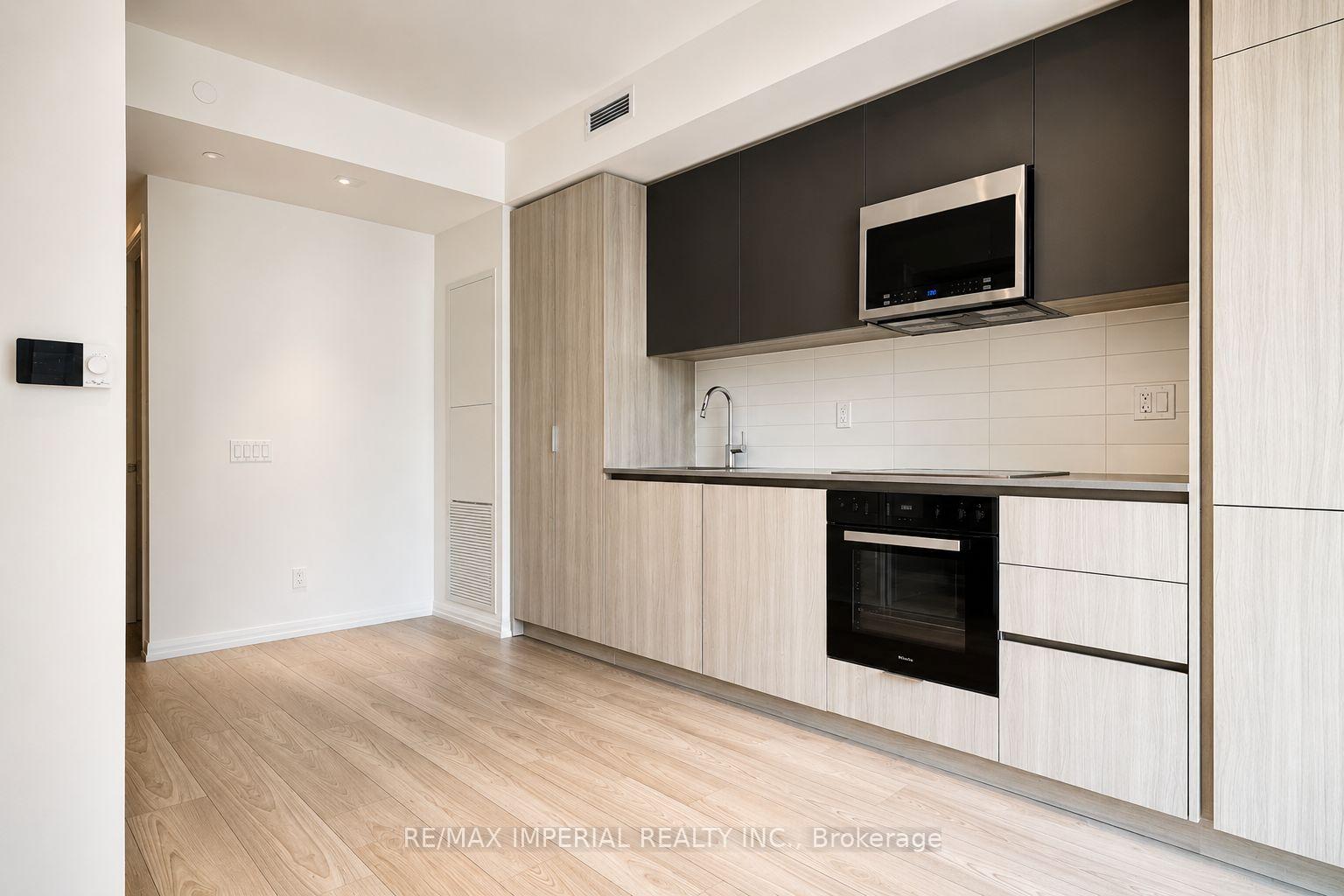 Photo 7 of Unit 1716, 400 King Street W, Toronto, Waterfront Communities — HOMEH