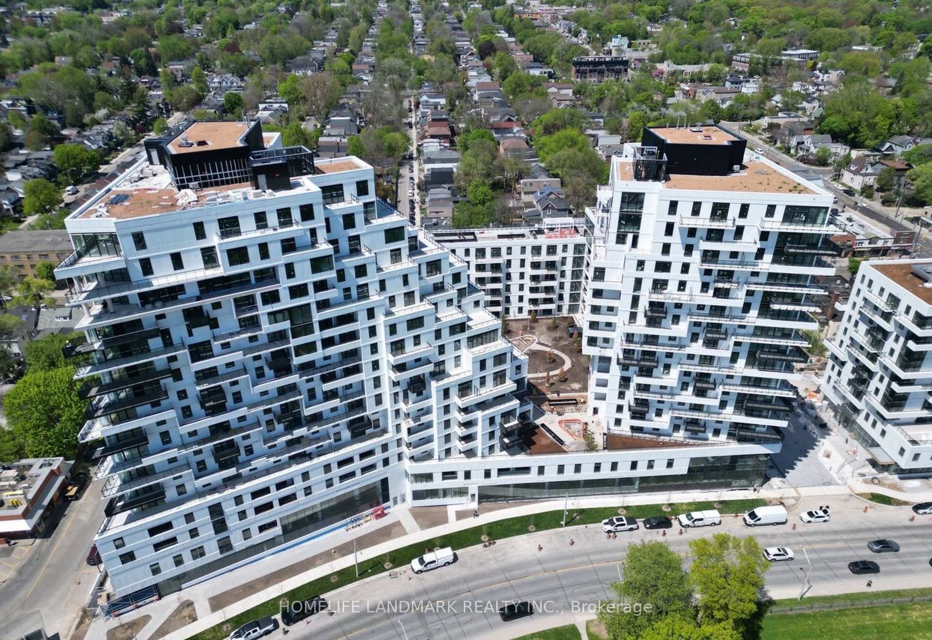 Photo 3 of 1050 Eastern Ave, Toronto, Greenwood-Coxwell — HOMEH