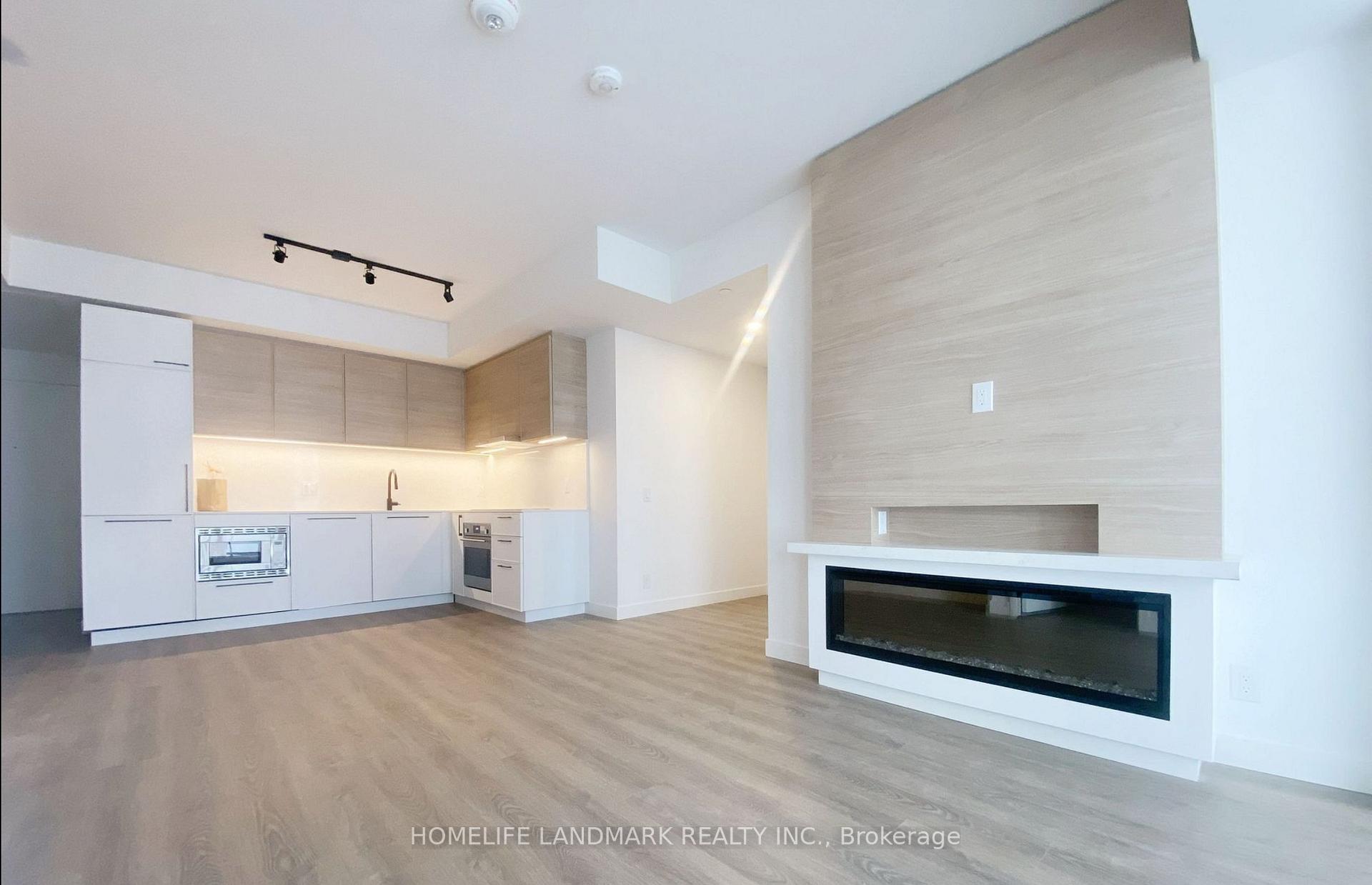 Photo 12 of 1050 Eastern Ave, Toronto, Greenwood-Coxwell — HOMEH