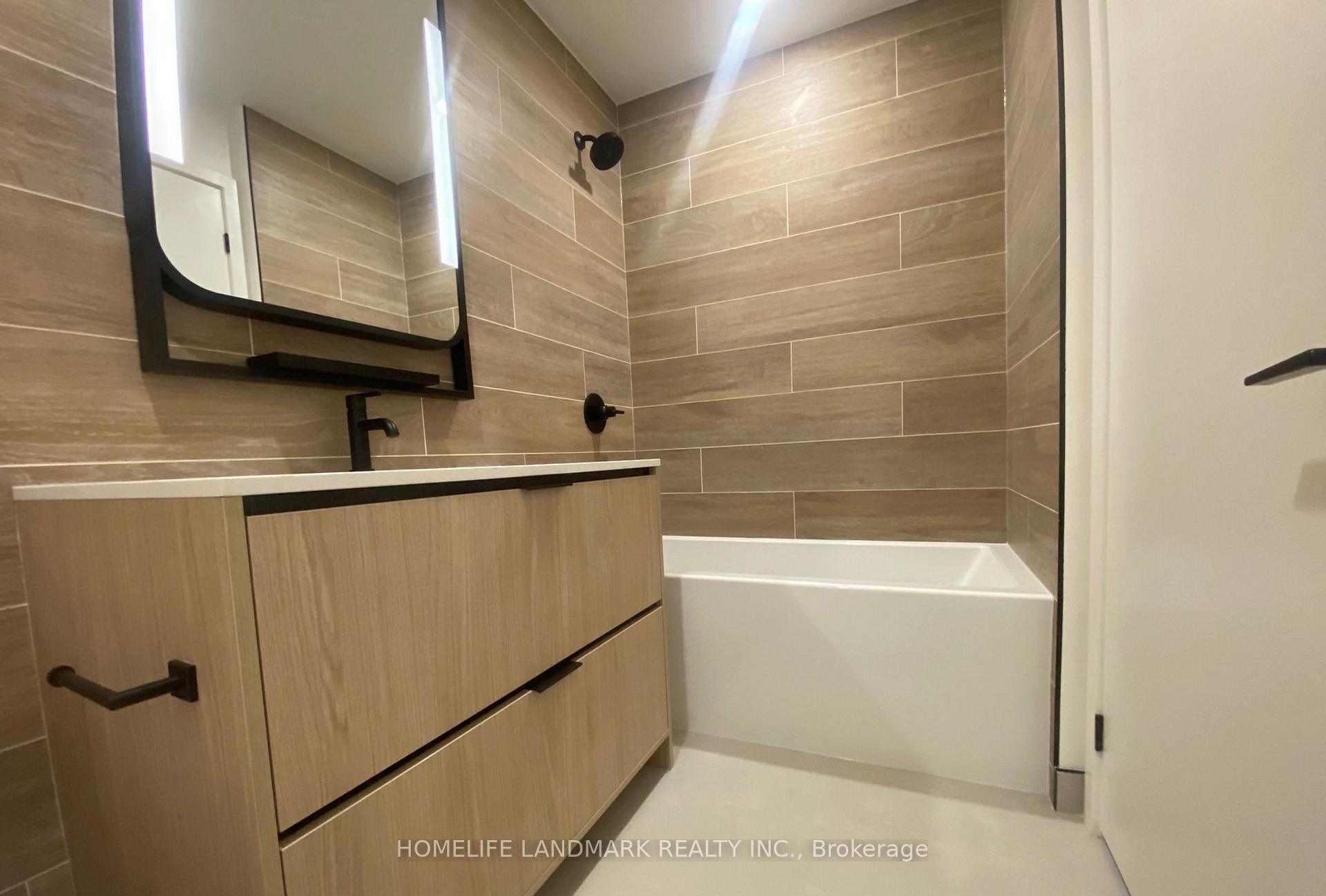 Photo 18 of 1050 Eastern Ave, Toronto, Greenwood-Coxwell — HOMEH