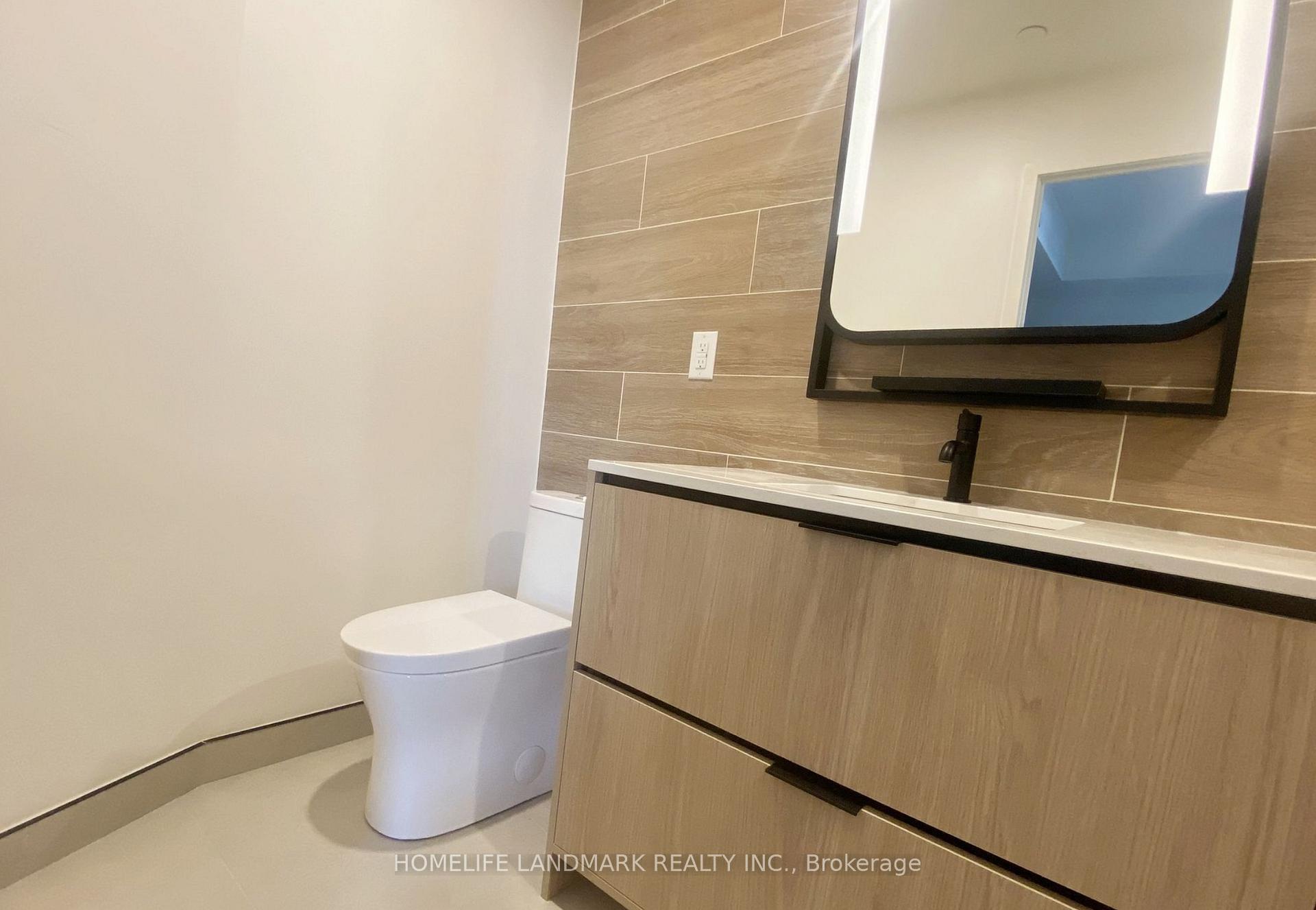 Photo 21 of 1050 Eastern Ave, Toronto, Greenwood-Coxwell — HOMEH