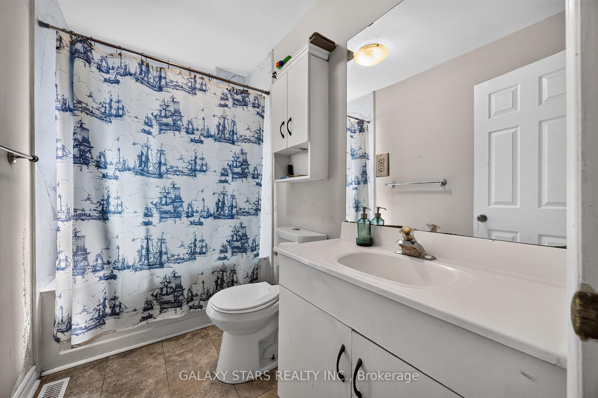 Photo 21 of 32 Beech Street, Ajax, Central — HOMEH
