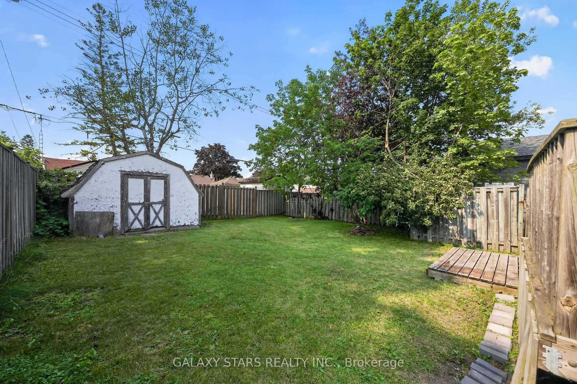 Photo 25 of 32 Beech Street, Ajax, Central — HOMEH