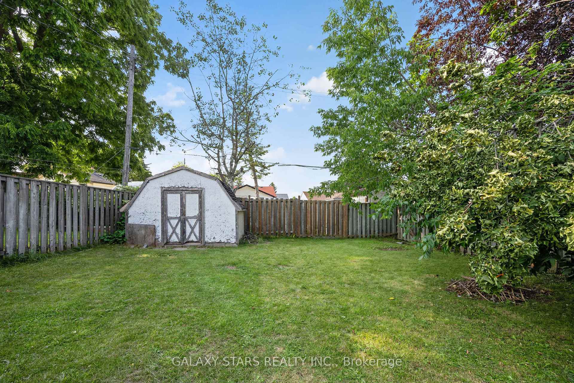 Photo 26 of 32 Beech Street, Ajax, Central — HOMEH