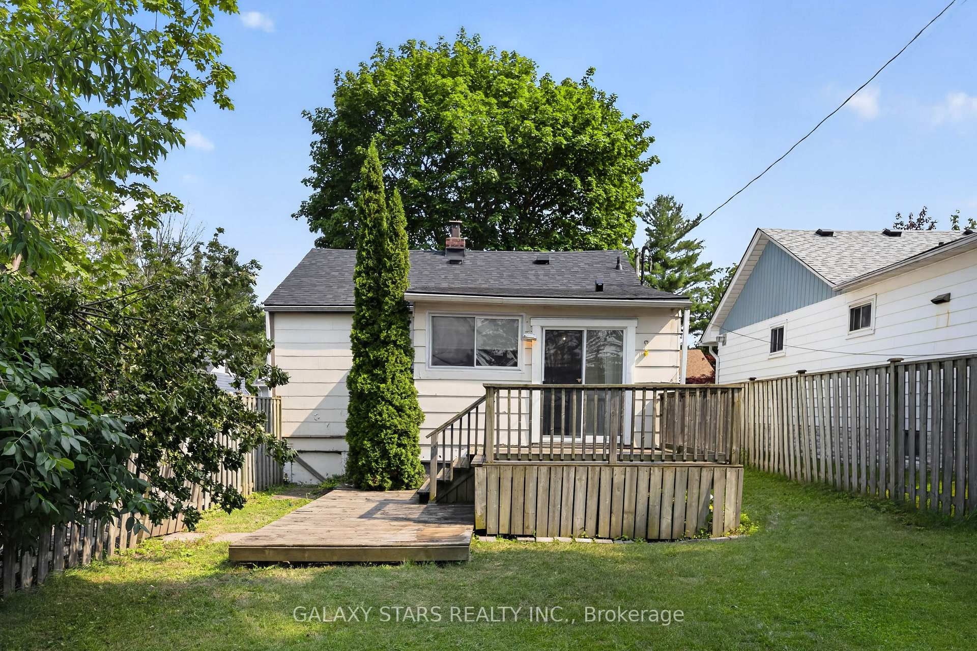 Photo 27 of 32 Beech Street, Ajax, Central — HOMEH