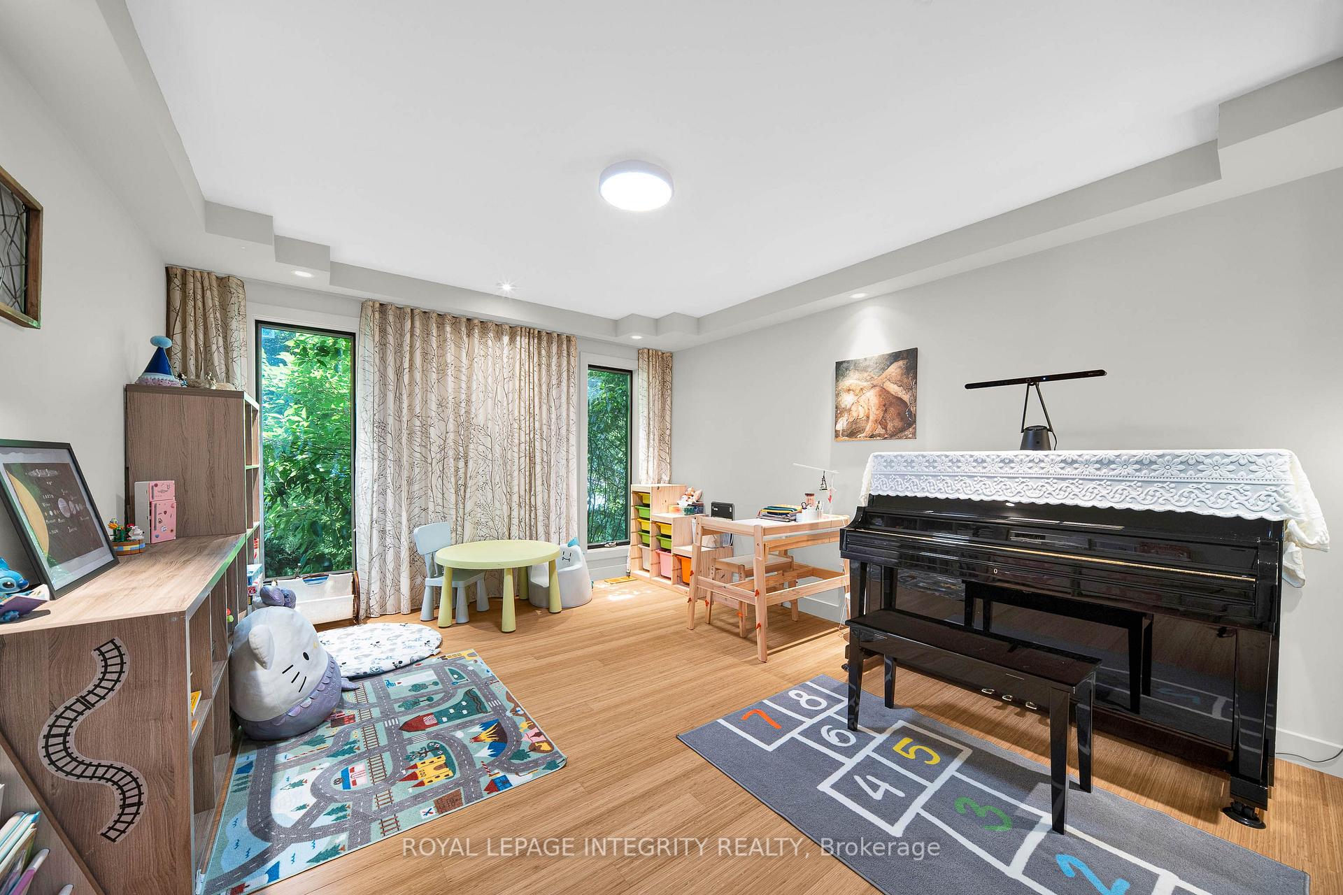 Photo 8 of 13 Cecil Walden Ridge, Ottawa, Kanata - Kanata Lakes/Heritage Hills — HOMEH