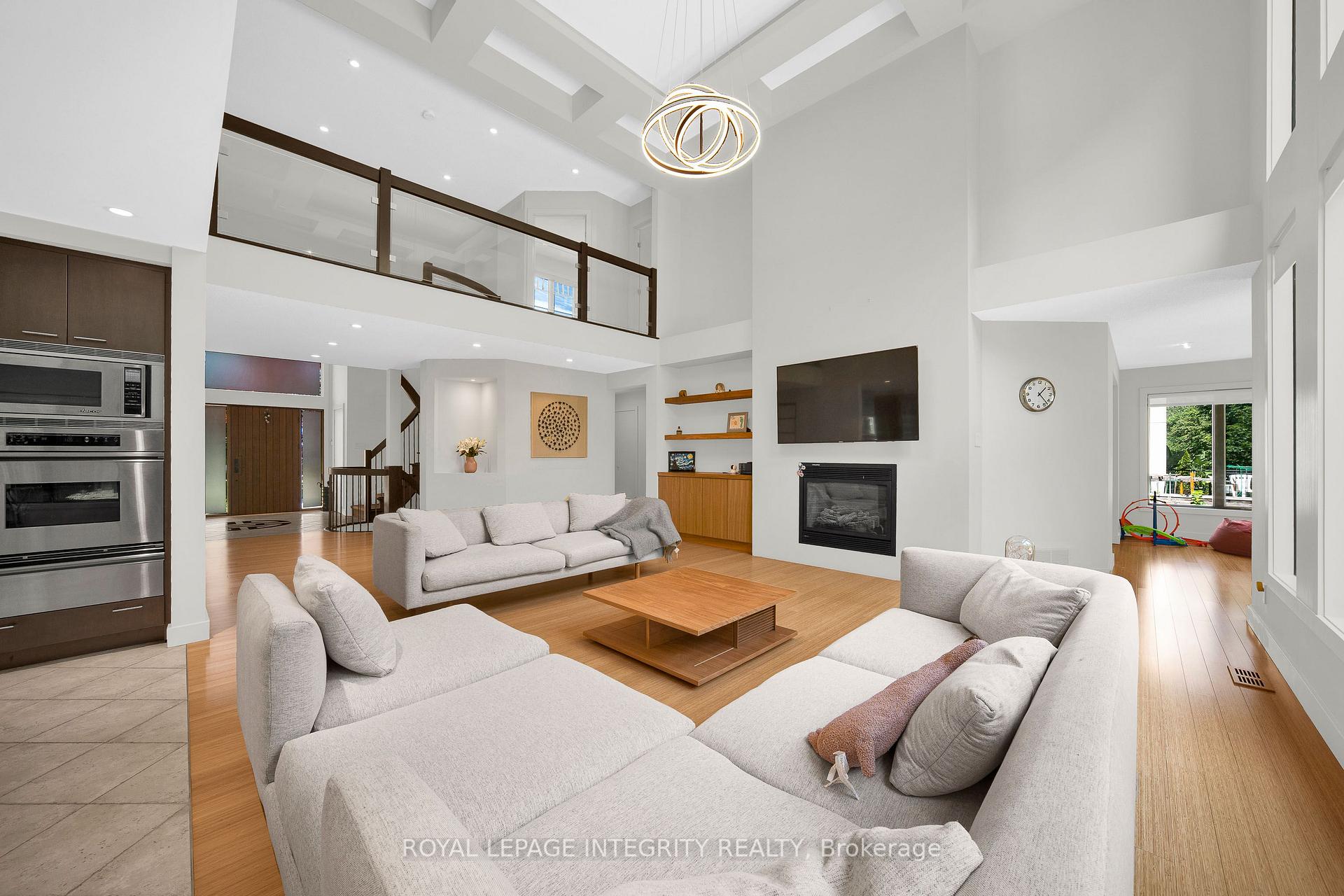 Photo 11 of 13 Cecil Walden Ridge, Ottawa, Kanata - Kanata Lakes/Heritage Hills — HOMEH