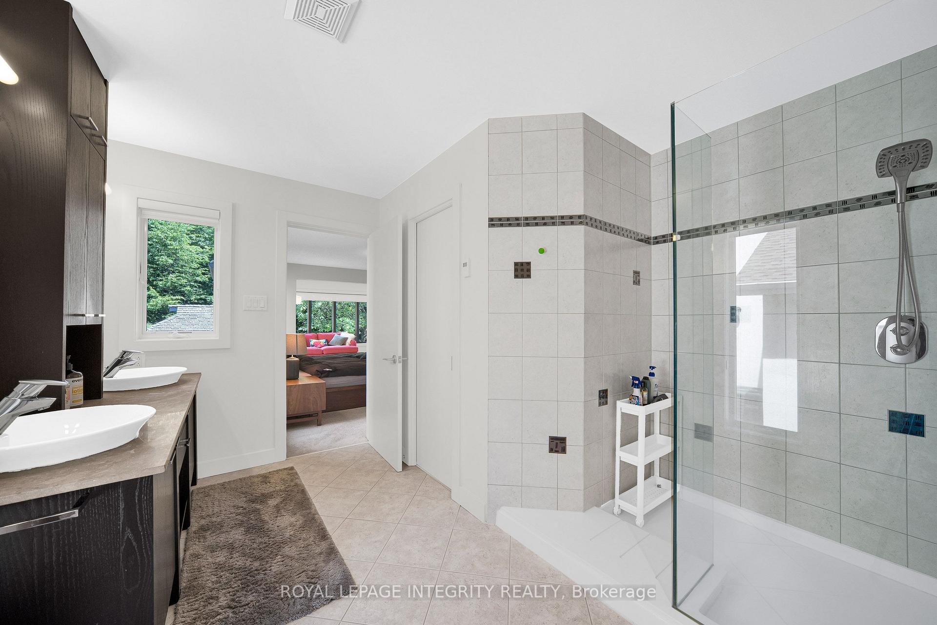 Photo 22 of 13 Cecil Walden Ridge, Ottawa, Kanata - Kanata Lakes/Heritage Hills — HOMEH