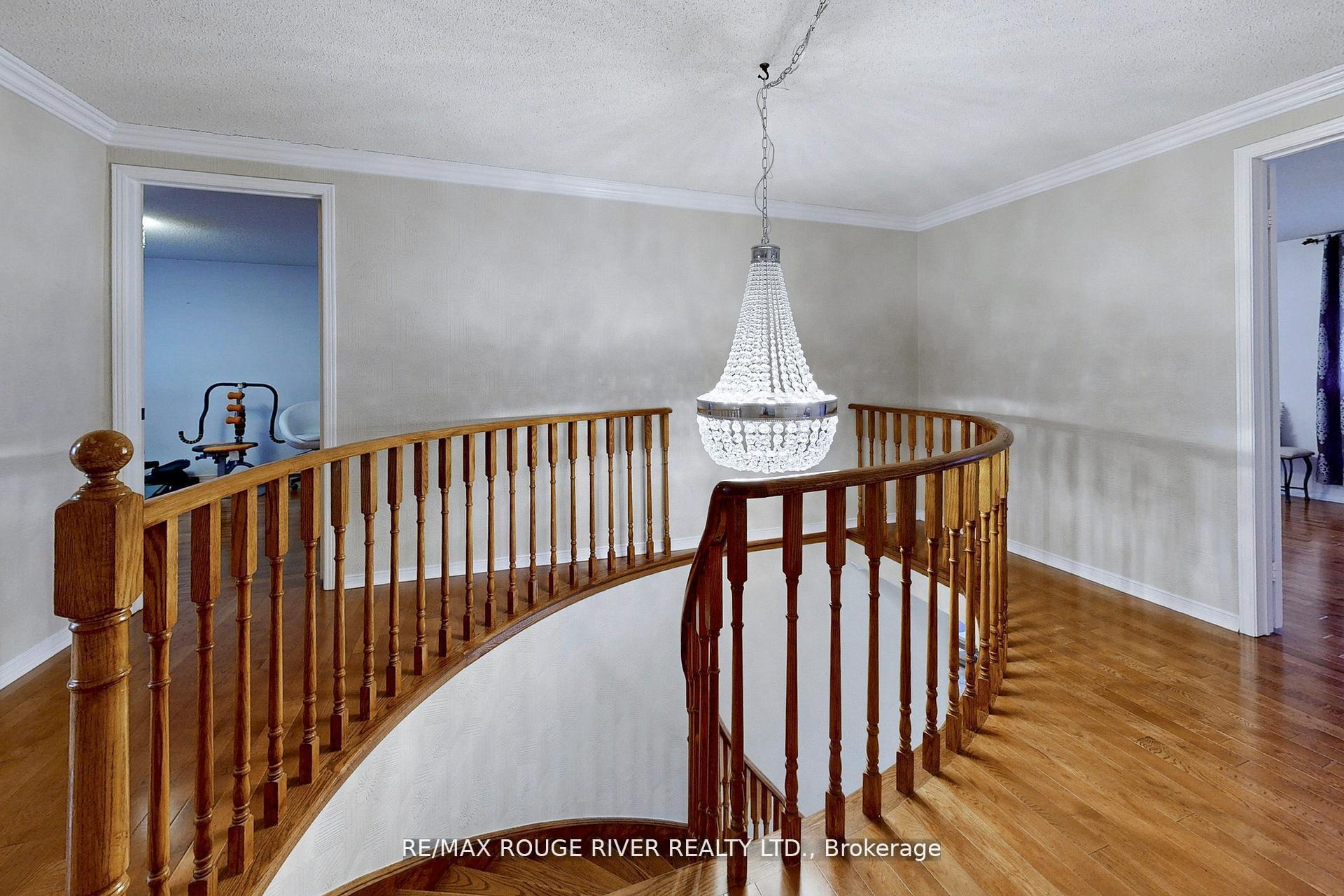 Photo 19 of 45 Rotherglen Road N, Ajax, Central West — HOMEH