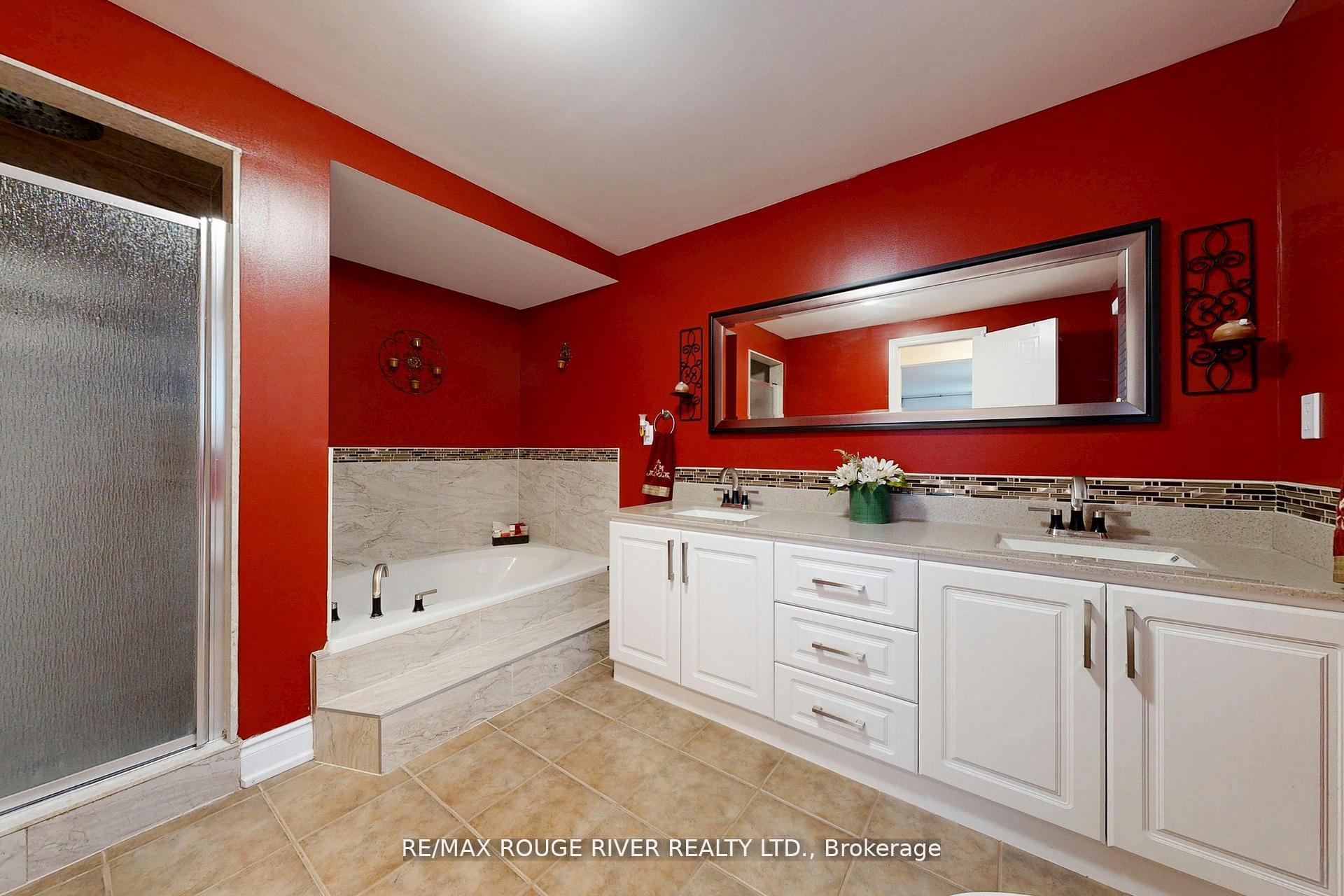 Photo 23 of 45 Rotherglen Road N, Ajax, Central West — HOMEH
