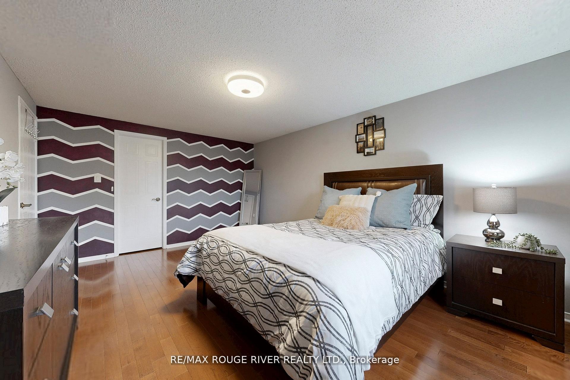 Photo 31 of 45 Rotherglen Road N, Ajax, Central West — HOMEH