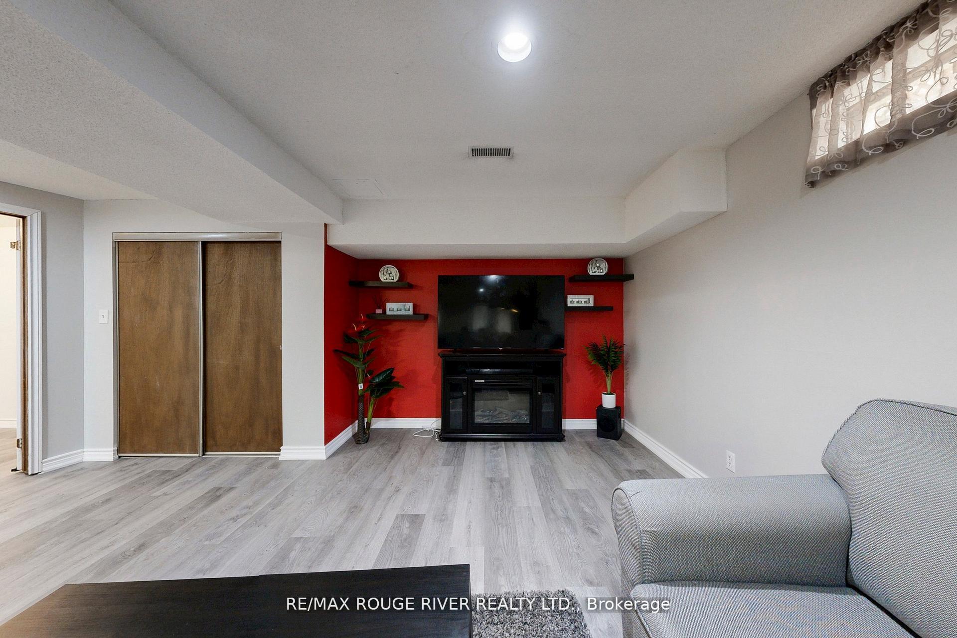 Photo 38 of 45 Rotherglen Road N, Ajax, Central West — HOMEH