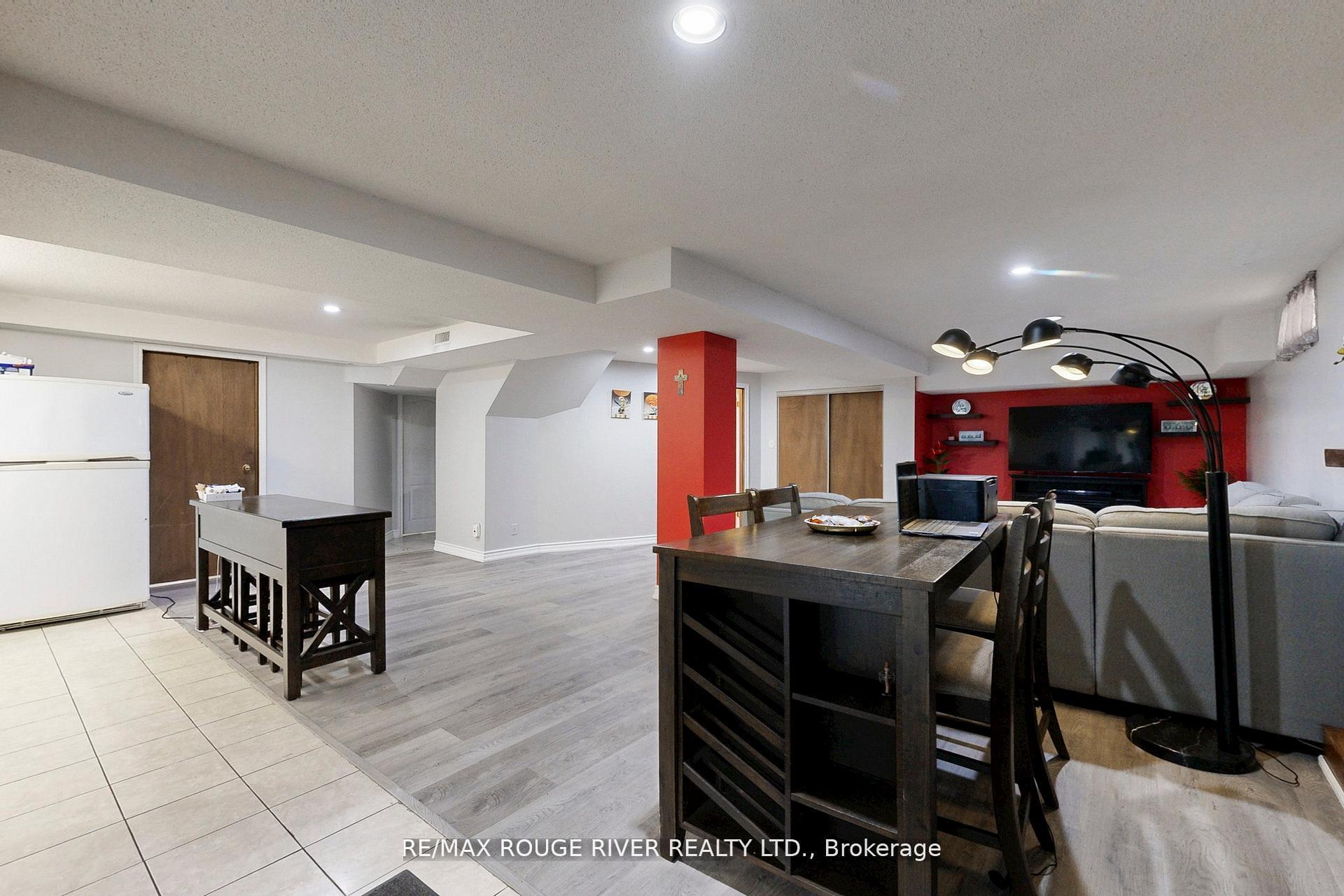 Photo 41 of 45 Rotherglen Road N, Ajax, Central West — HOMEH