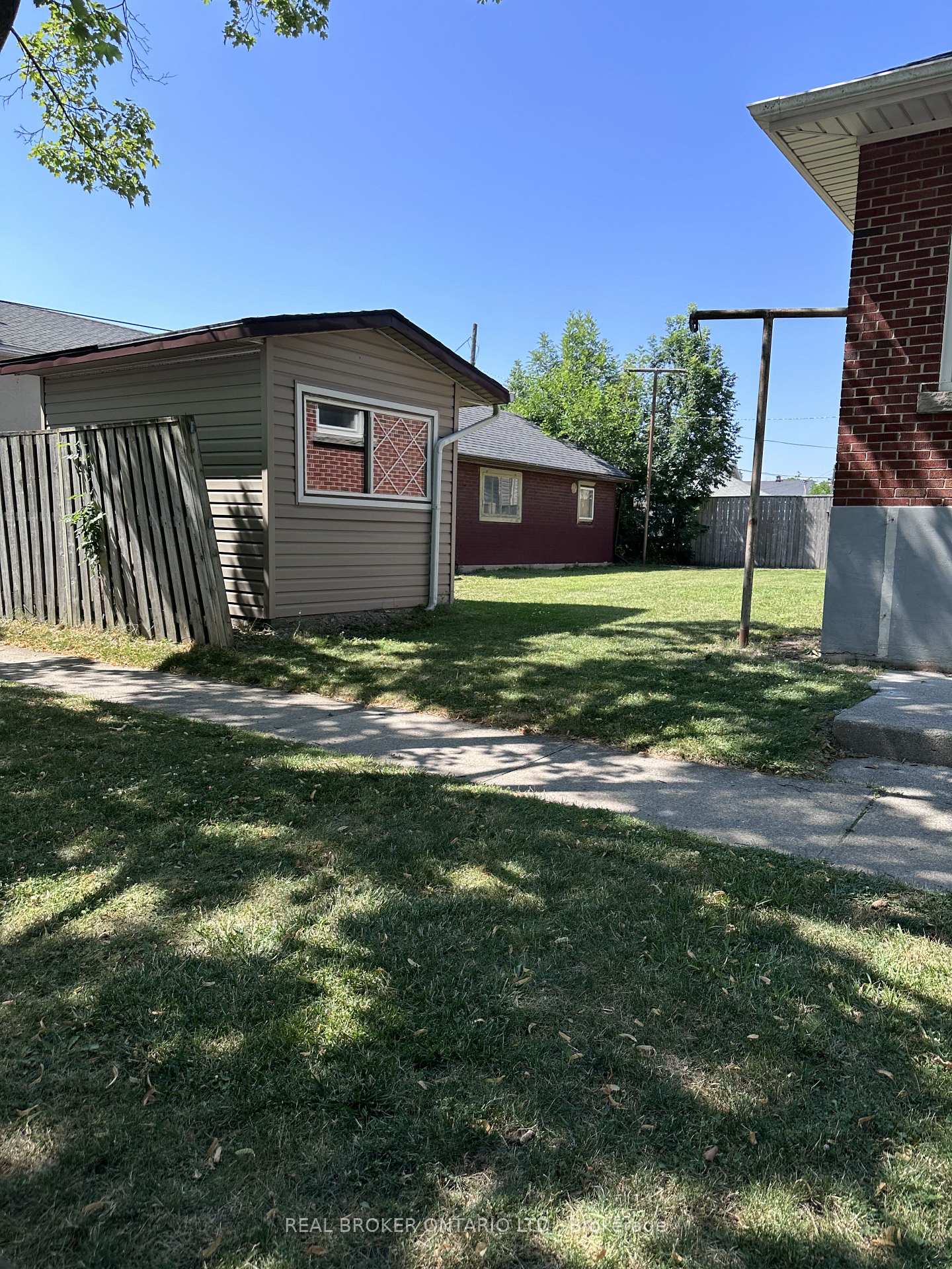Photo 18 of Unit Lower, 311 Wallace Avenue S, Welland, Lincoln/Crowland — HOMEH
