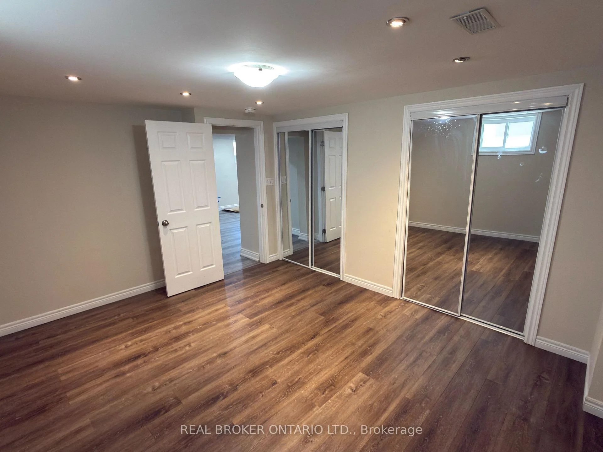 Photo 10 of Unit Lower, 311 Wallace Avenue S, Welland, Lincoln/Crowland — HOMEH