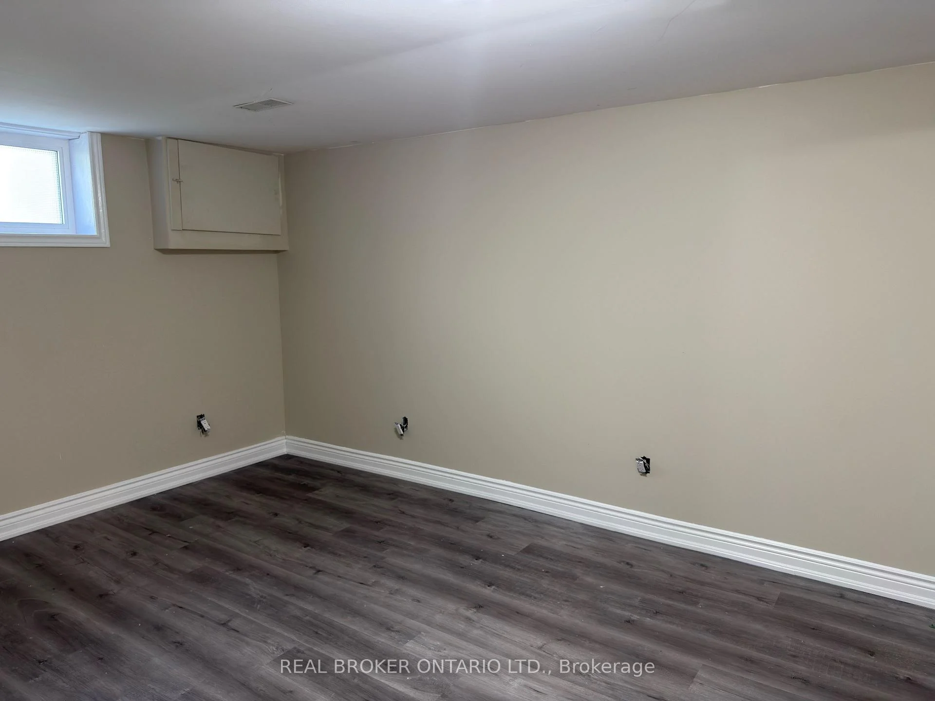 Photo 13 of Unit Lower, 311 Wallace Avenue S, Welland, Lincoln/Crowland — HOMEH