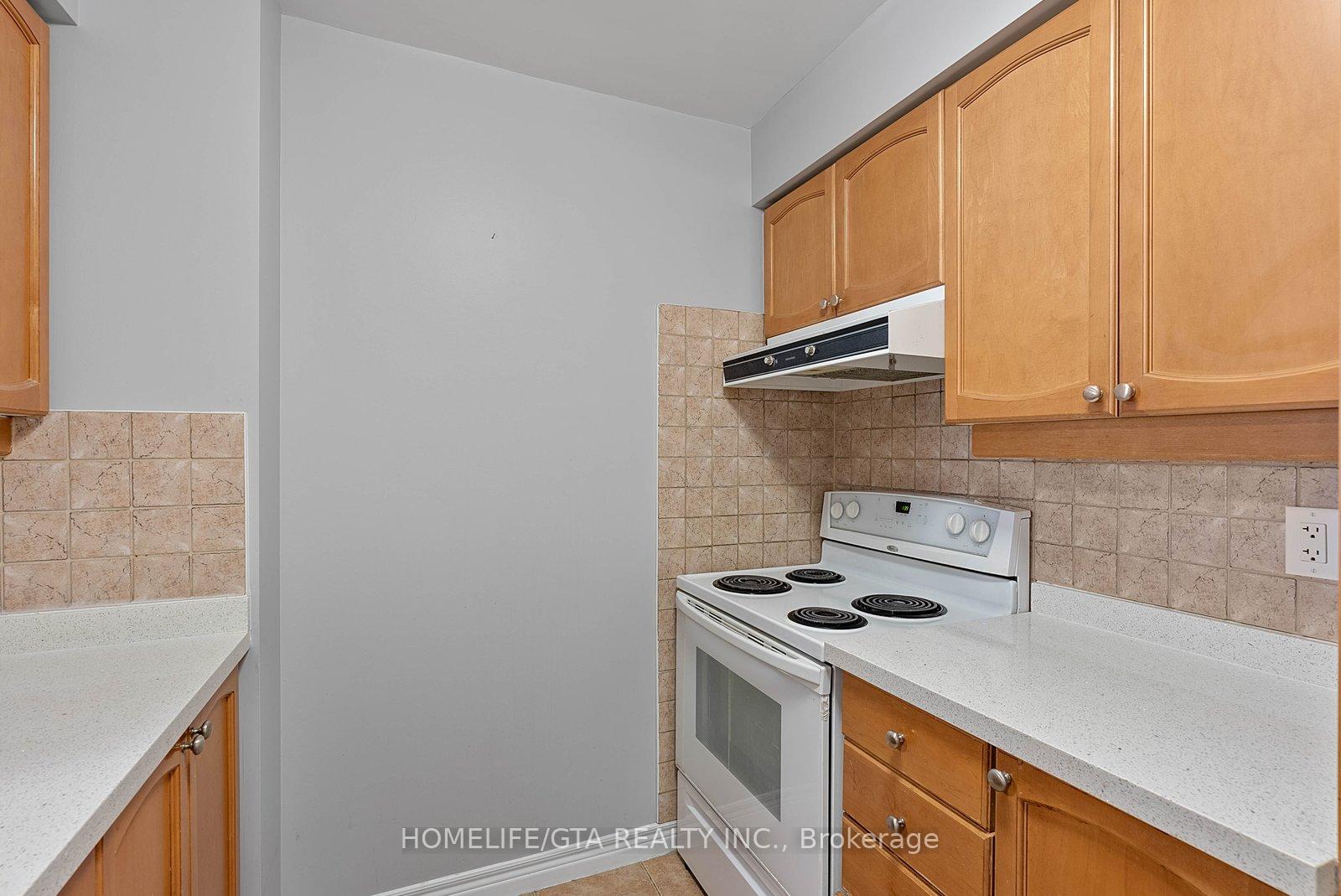 Photo 10 of Unit 2302, 710 Humberwood Boulevard, Etobicoke, West Humber-Clairville — HOMEH