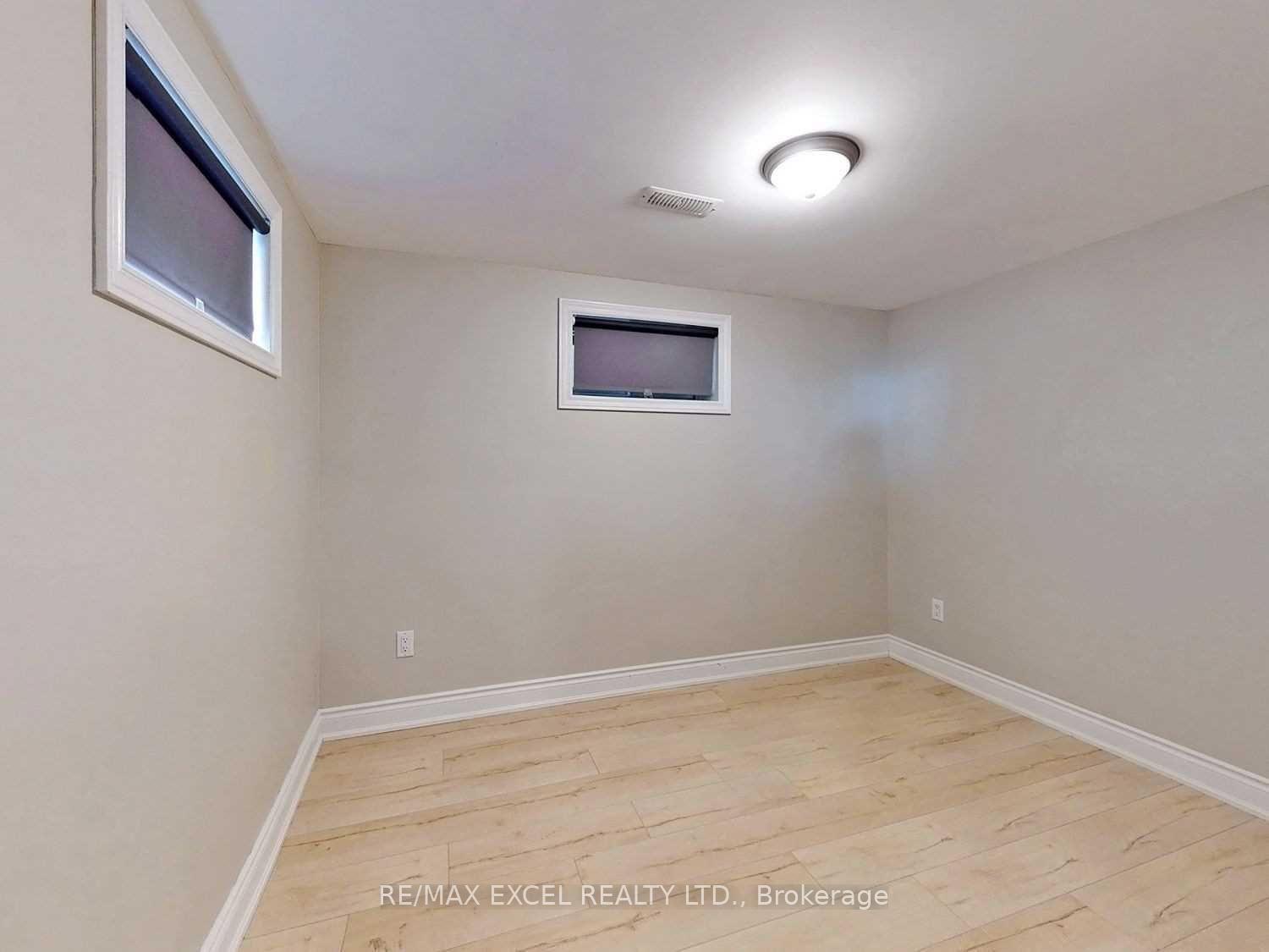 Photo 6 of 91 Rockport Crescent, Richmond Hill, Crosby — HOMEH
