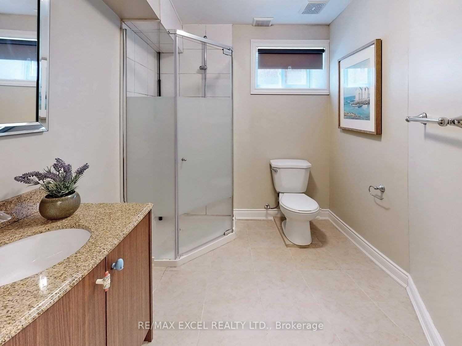 Photo 8 of 91 Rockport Crescent, Richmond Hill, Crosby — HOMEH