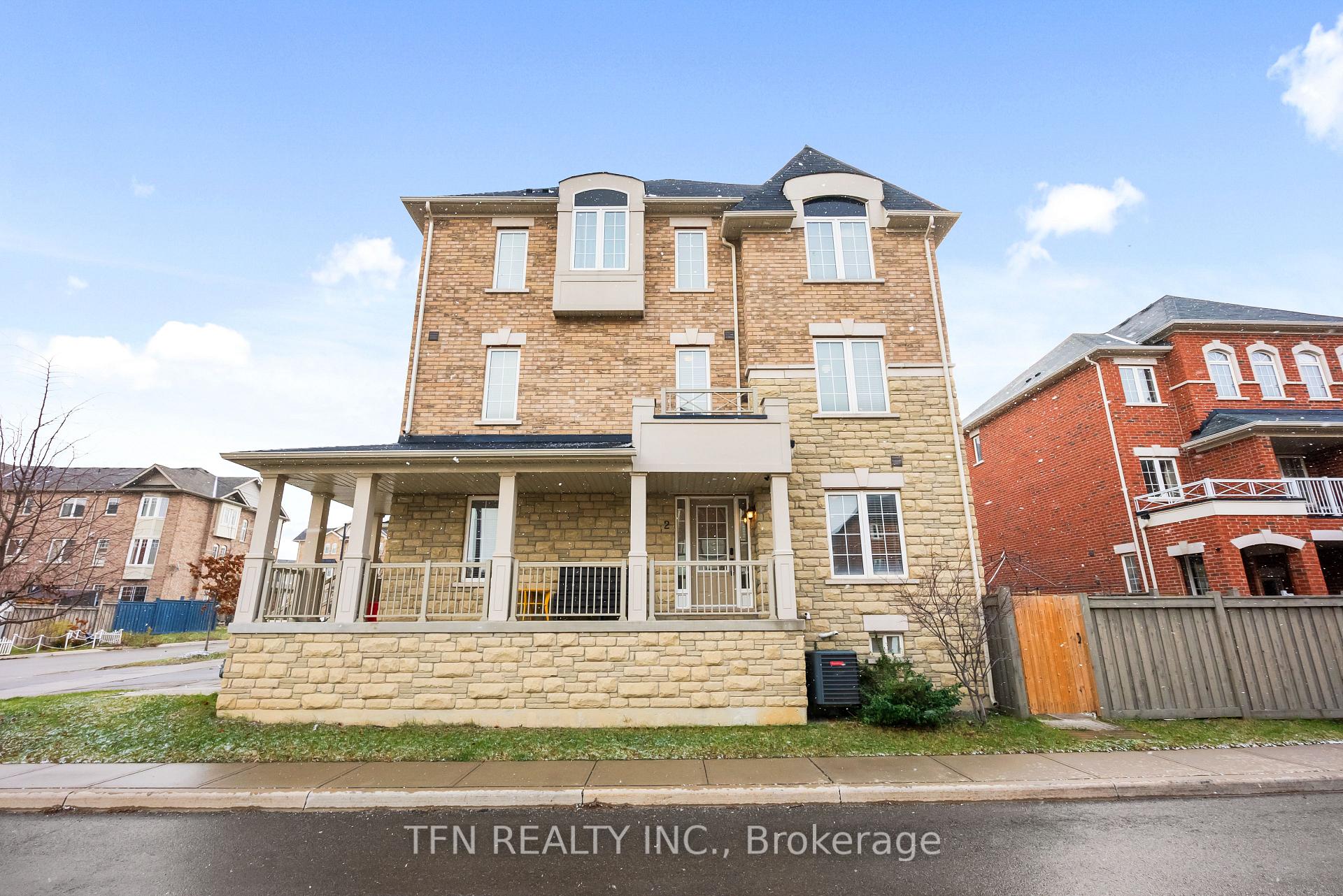 Photo 2 of 2 Shiff Crescent, Brampton, Heart Lake — HOMEH