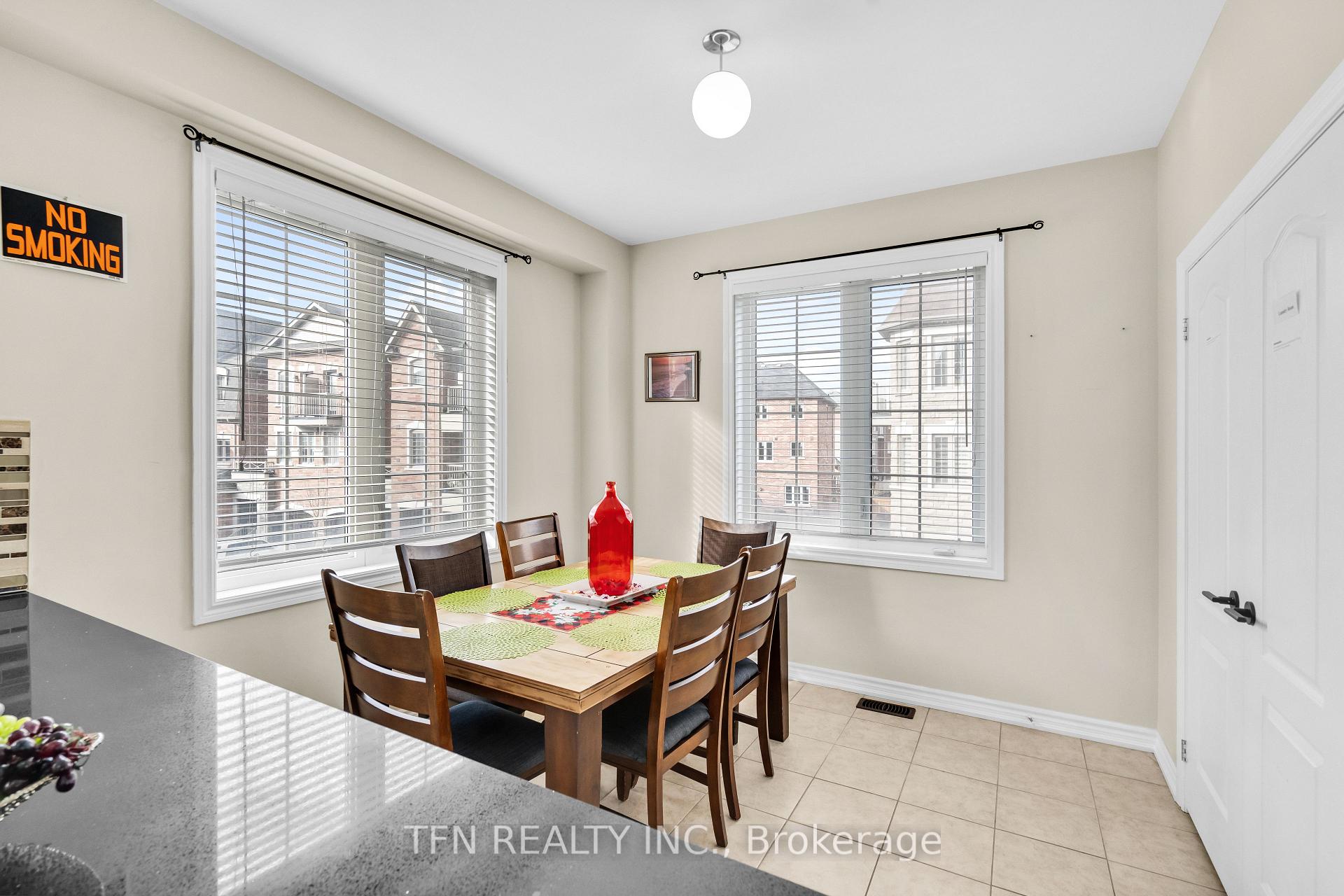 Photo 15 of 2 Shiff Crescent, Brampton, Heart Lake — HOMEH