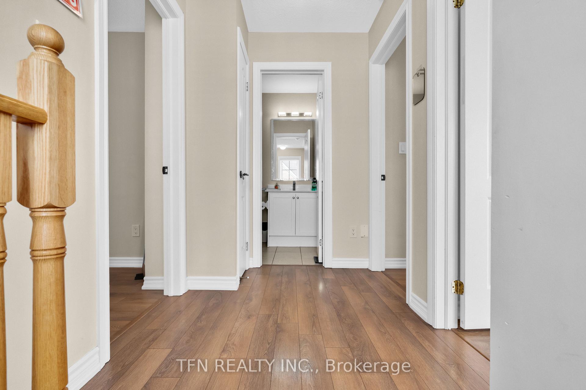 Photo 21 of 2 Shiff Crescent, Brampton, Heart Lake — HOMEH