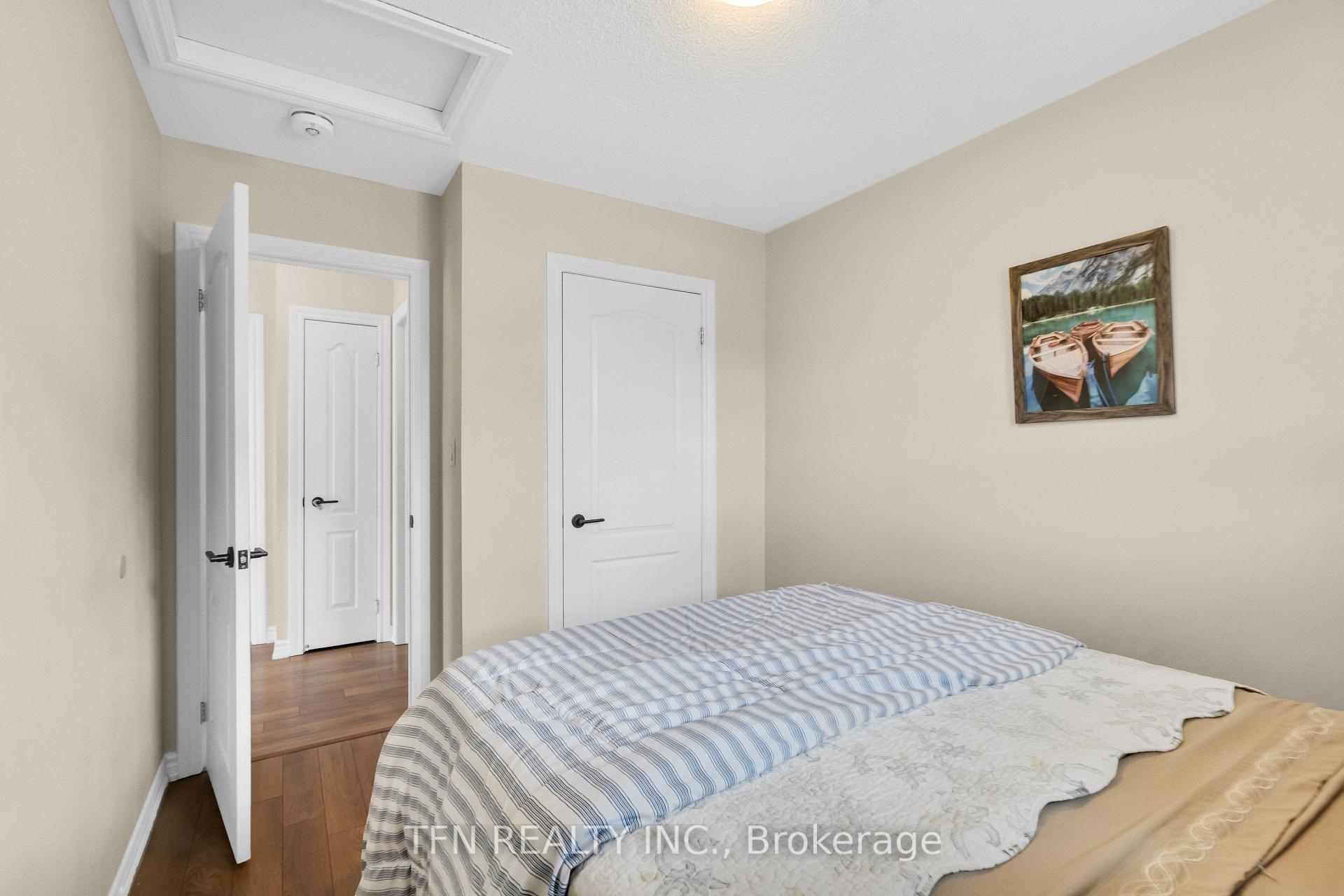 Photo 28 of 2 Shiff Crescent, Brampton, Heart Lake — HOMEH