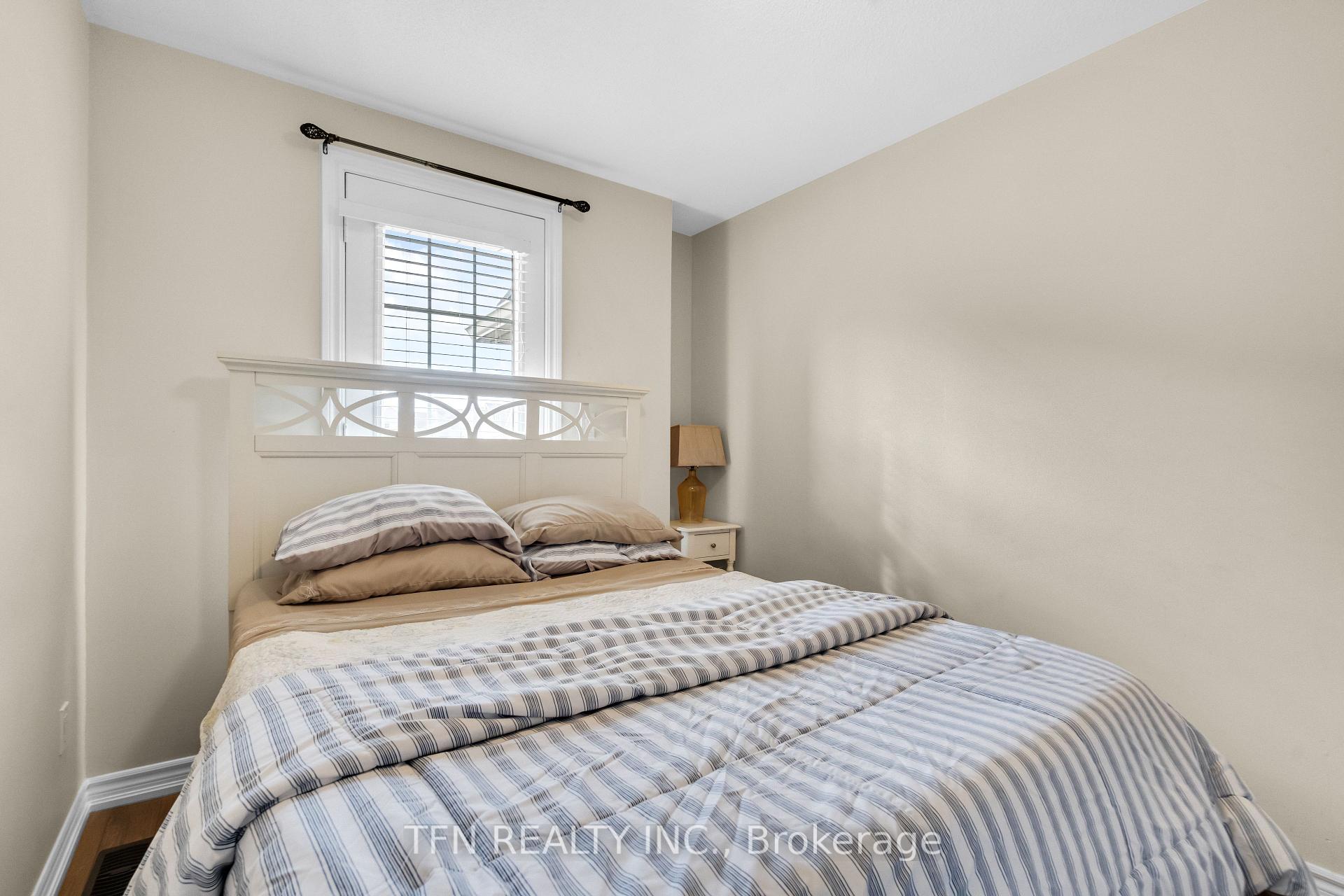 Photo 29 of 2 Shiff Crescent, Brampton, Heart Lake — HOMEH