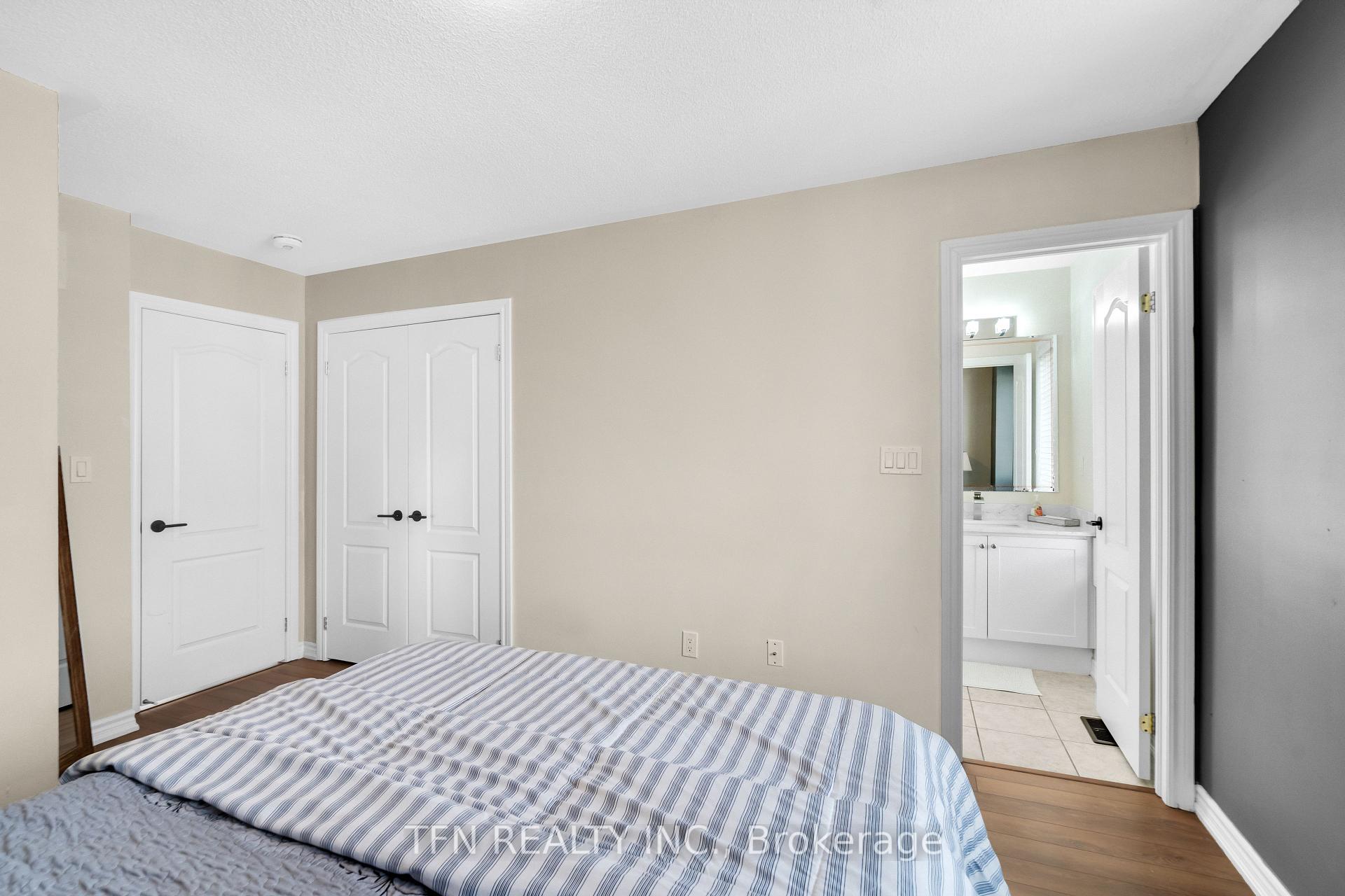 Photo 33 of 2 Shiff Crescent, Brampton, Heart Lake — HOMEH