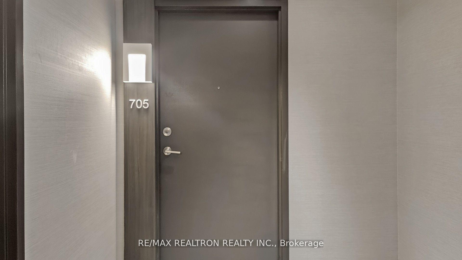 Photo 7 of Unit 705, 2 Teagarden Court, North York, Willowdale East — HOMEH