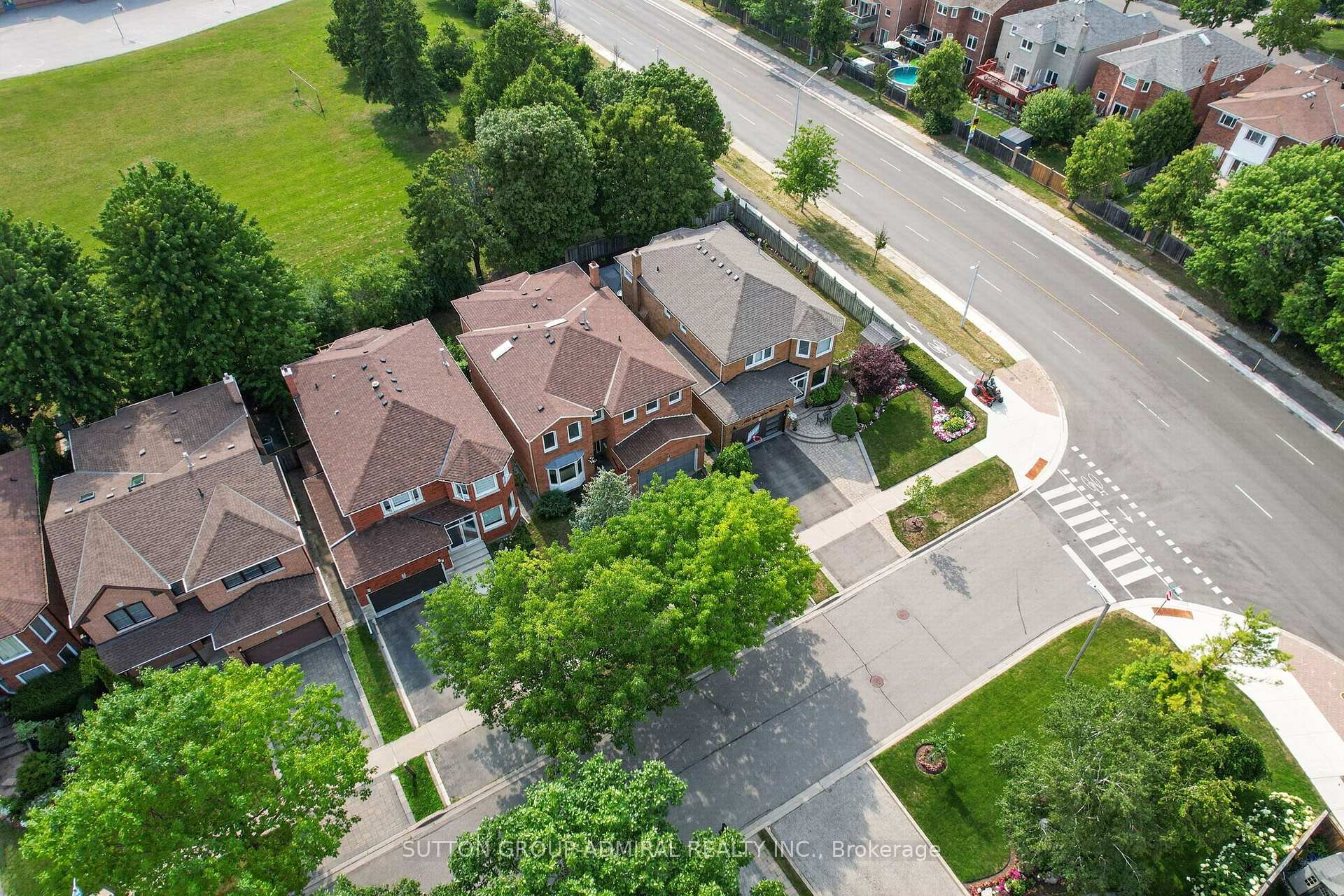 Photo 45 of 99 Dundurn Crescent, Vaughan, Uplands — HOMEH