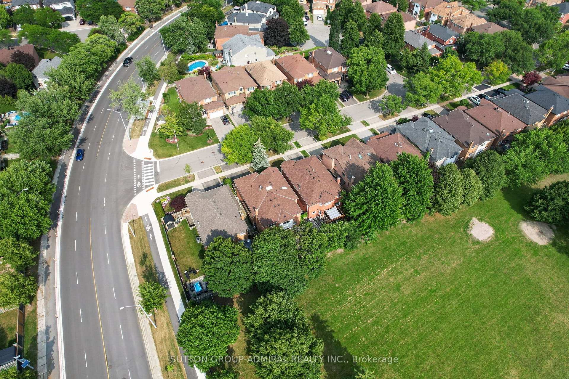 Photo 49 of 99 Dundurn Crescent, Vaughan, Uplands — HOMEH