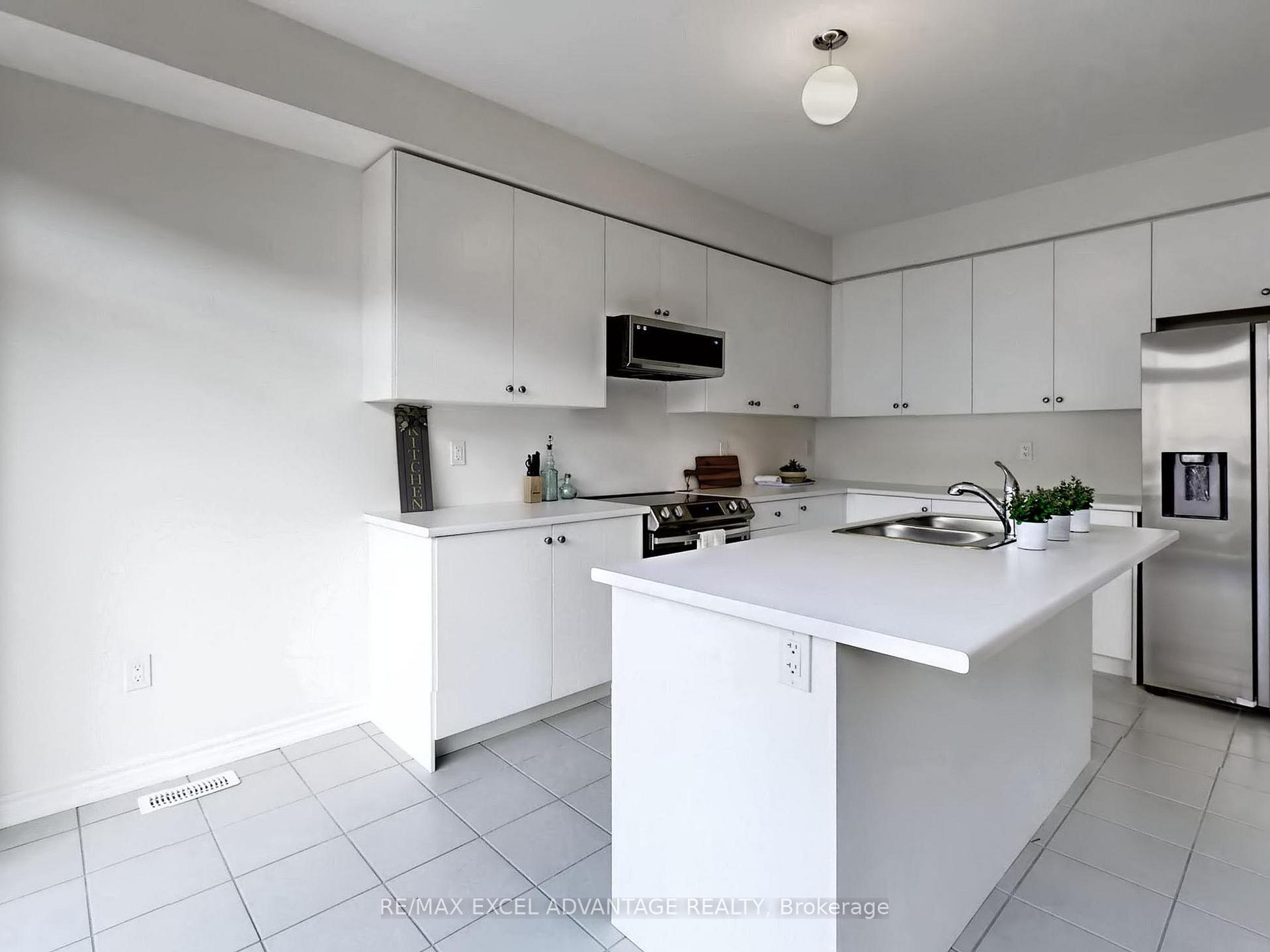 Photo 10 of Unit Main, 54 Bannister Road, Barrie, Rural Barrie Southeast — HOMEH