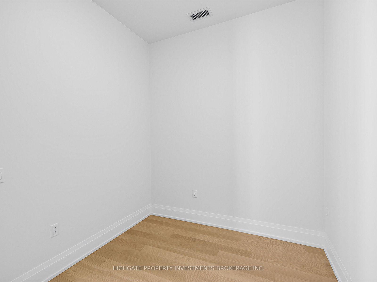 Photo 9 of Unit PH 101, 27 Korda Gate, Vaughan, Vellore Village — HOMEH