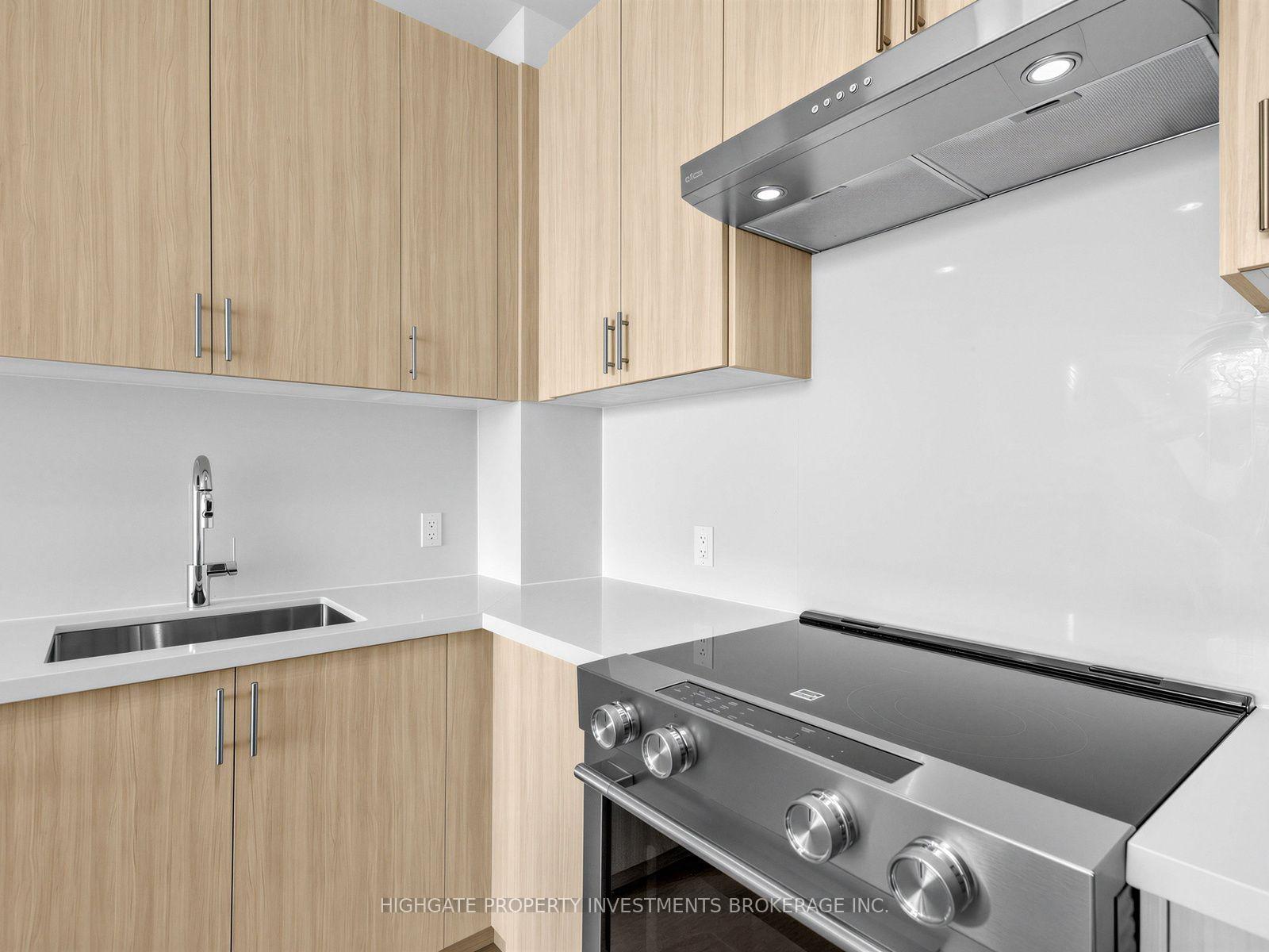 Photo 15 of Unit PH 101, 27 Korda Gate, Vaughan, Vellore Village — HOMEH