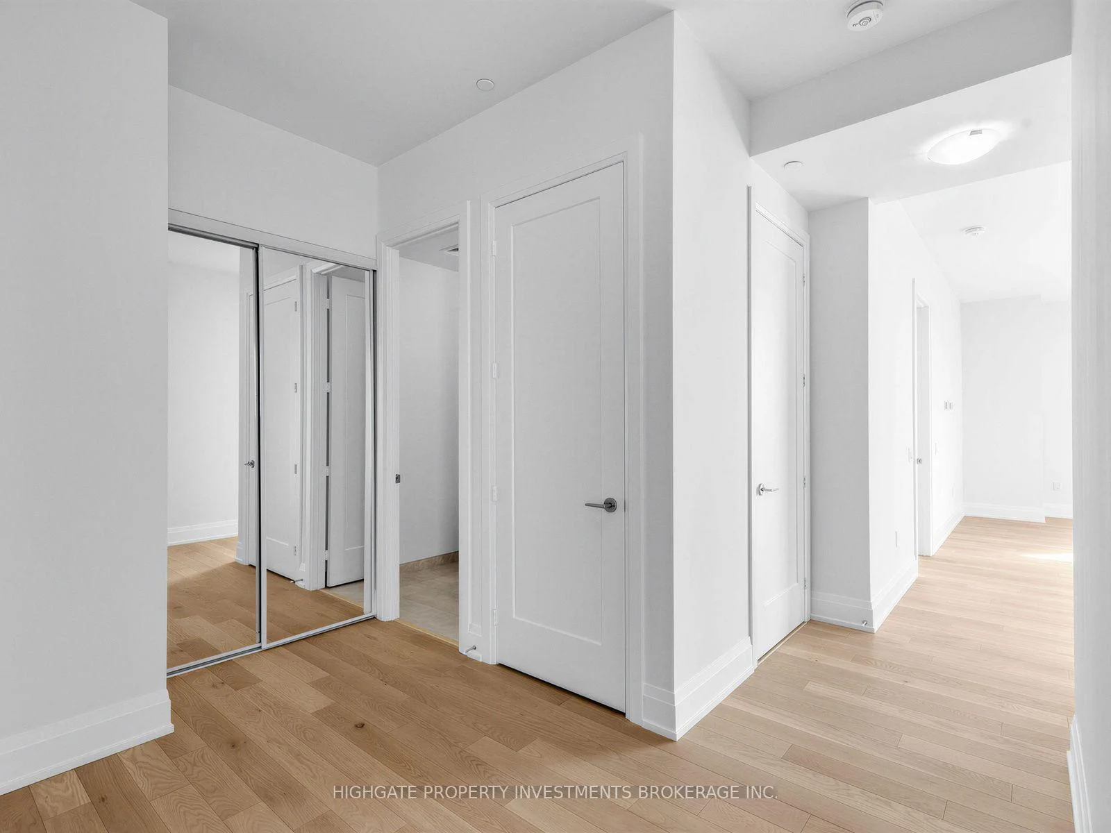 Photo 8 of Unit PH 101, 27 Korda Gate, Vaughan, Vellore Village — HOMEH