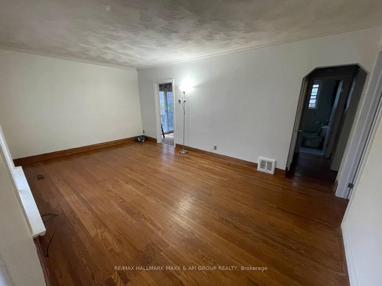 Photo 2 of 54 Highland Park Boulevard E, Markham, Grandview — HOMEH