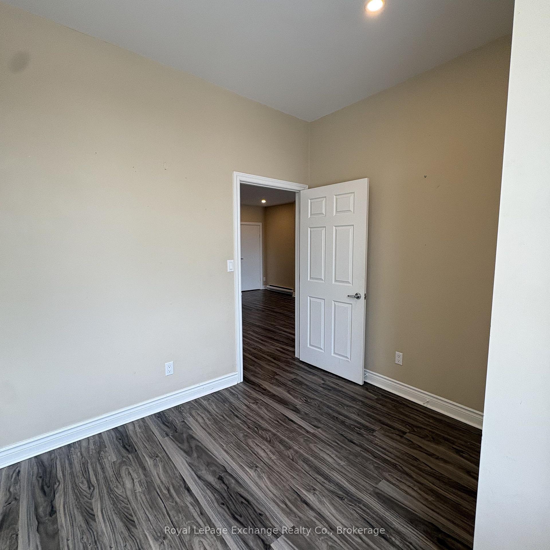 Photo 3 of Unit 7, 46 Queen Street, Huron-Kinloss — HOMEH
