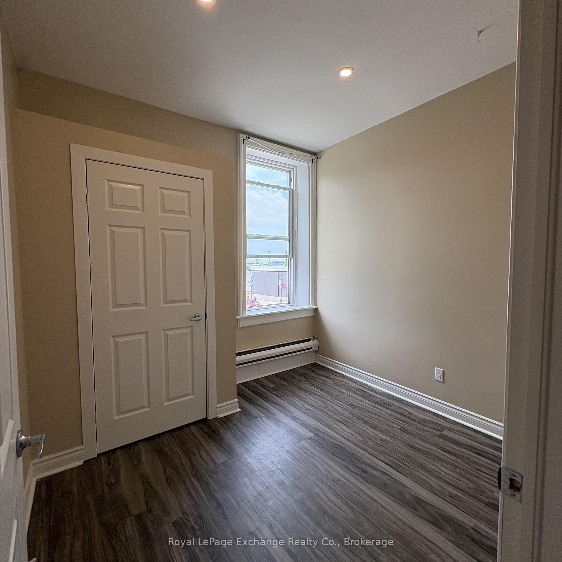 Photo 4 of Unit 7, 46 Queen Street, Huron-Kinloss — HOMEH