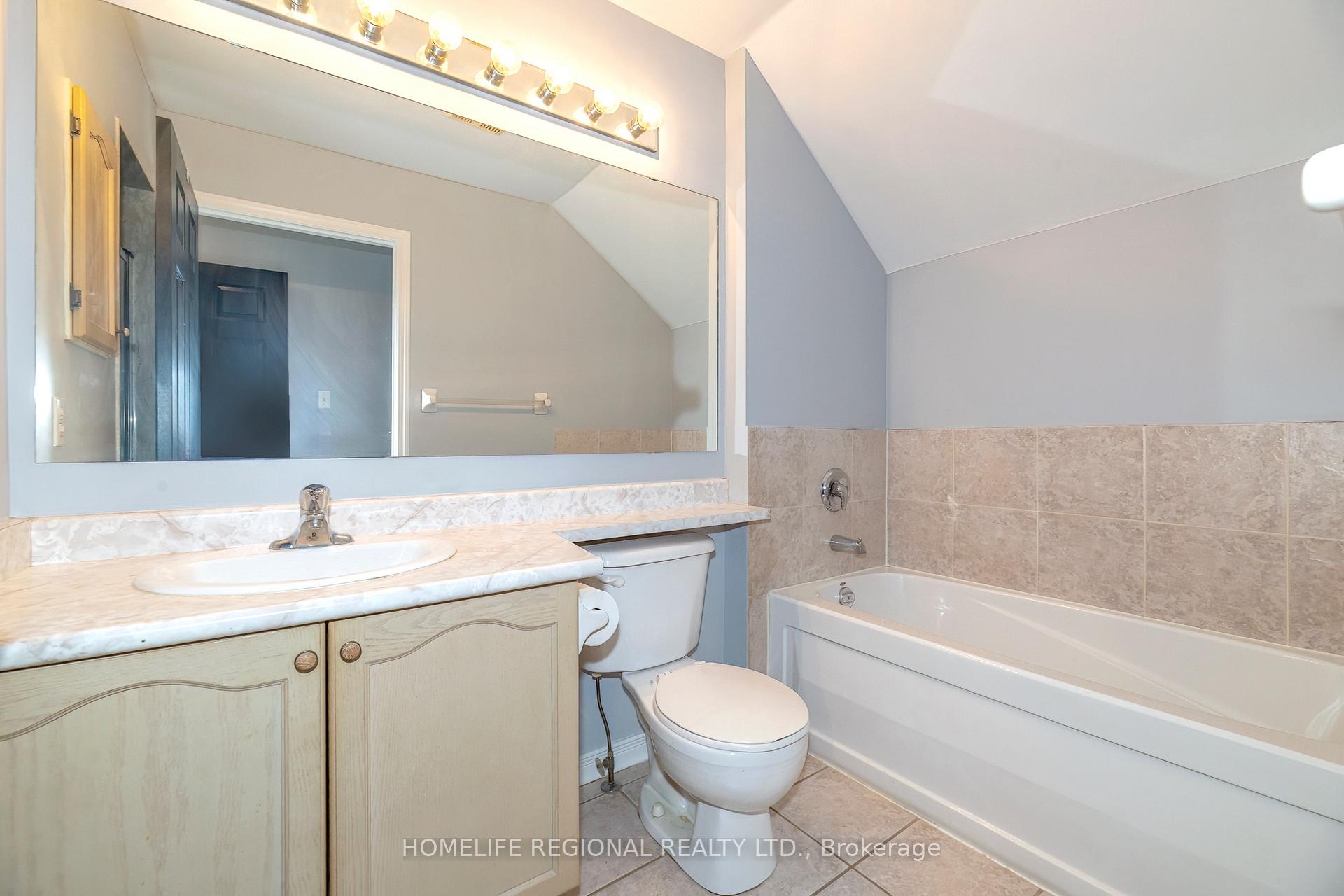Photo 19 of Unit 89, 1775 Valley Farm Road, Pickering, Town Centre — HOMEH