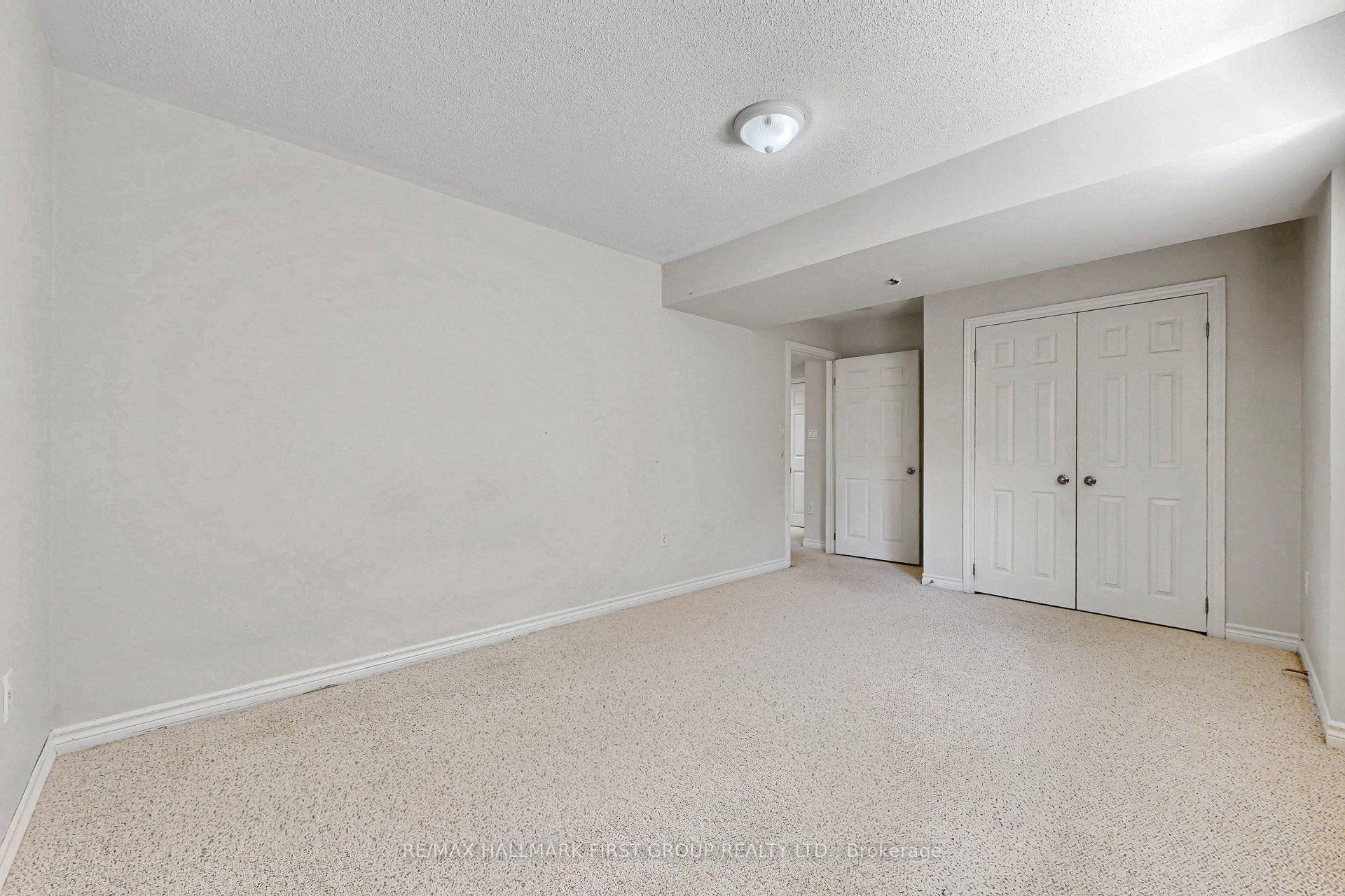 Photo 23 of 63 Elmer Adams Drive, Clarington, Courtice — HOMEH