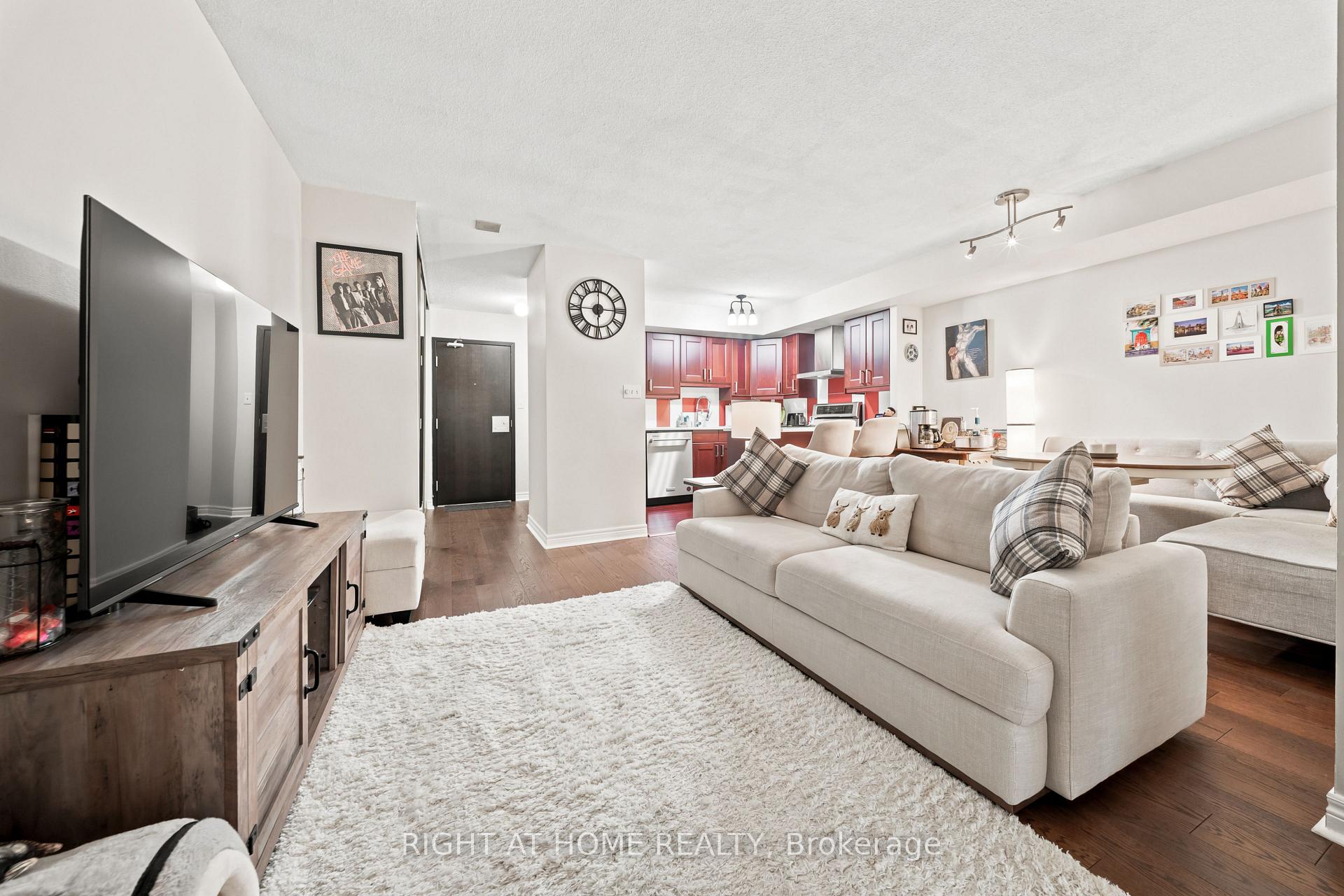 Photo 5 of Unit 1610, 25 The Esplanade, Toronto, Waterfront Communities — HOMEH